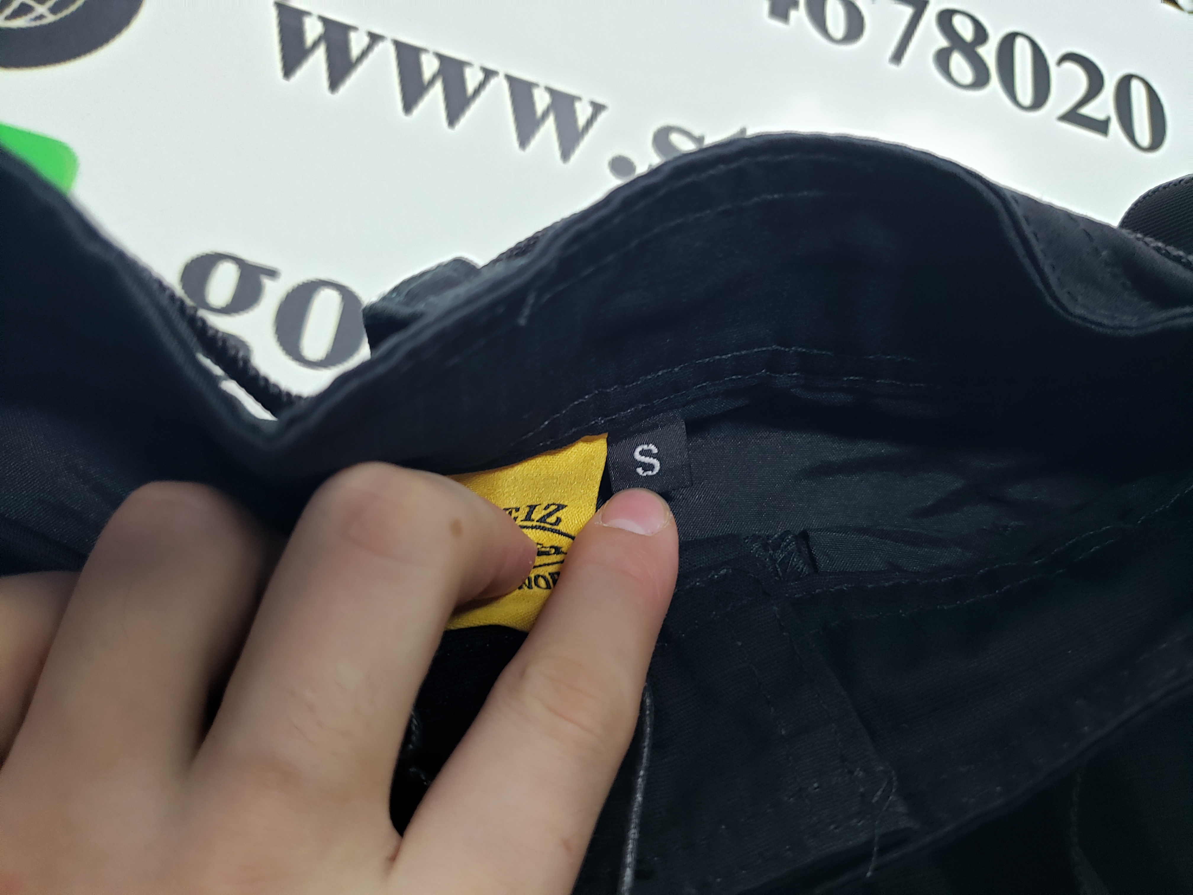 Corteiz 4 Starz Special Edition Guerillaz Cargos Black/White Casual Pants review stockxkicks.org 02