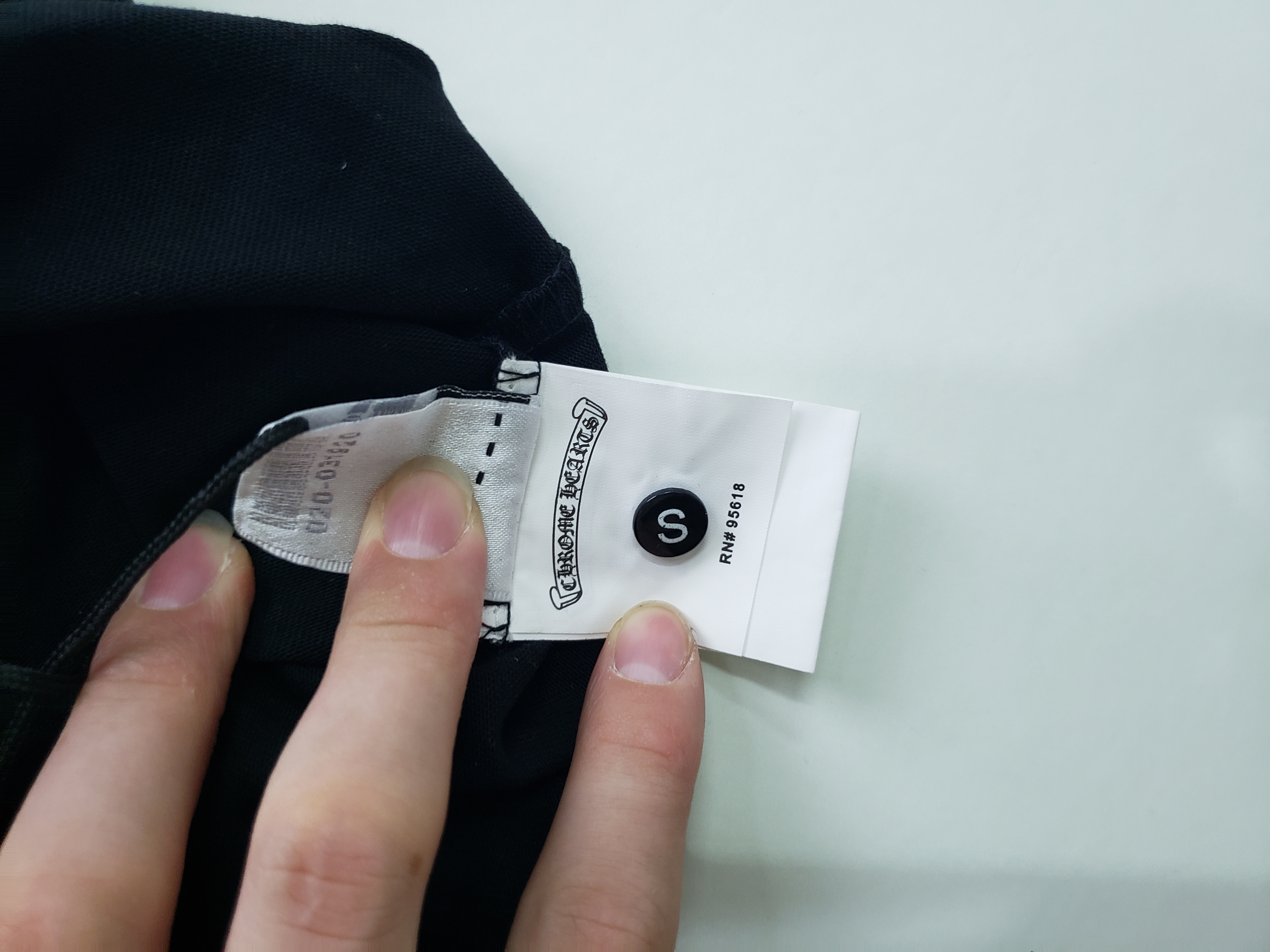 Chrome Hearts Multi Color Cross T-shirt Black/White review stockxkicks.org 02