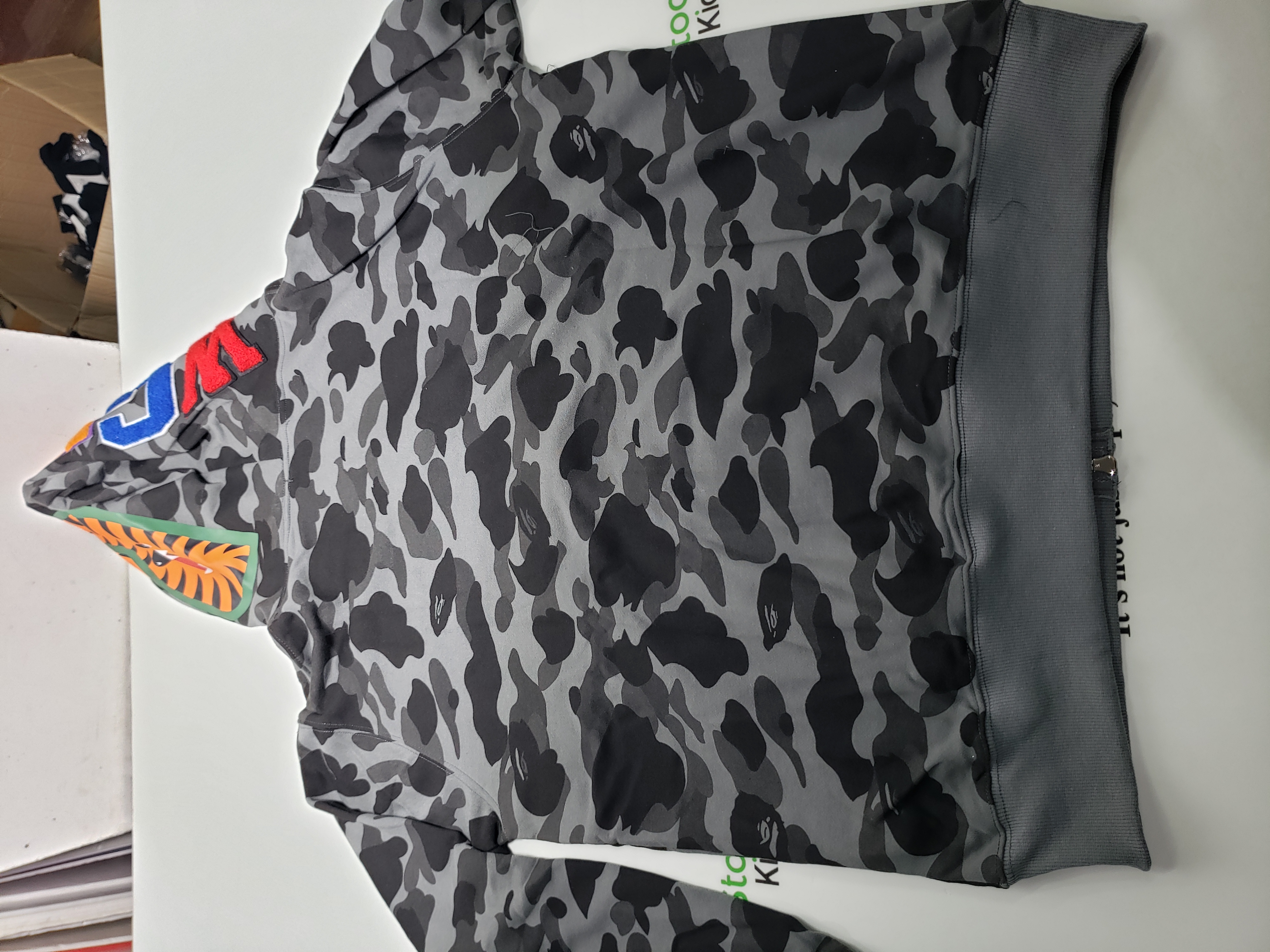 BAPE Color Camo Shark Zip Hoodie Black 4580793319054 review stockxkicks.org 03