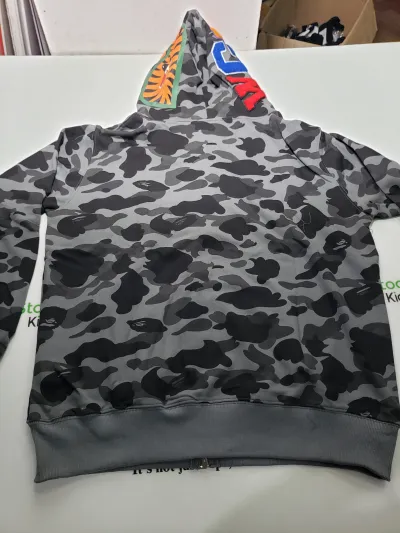 BAPE Color Camo Shark Zip Hoodie Black 4580793319054 review stockxkicks.org 03