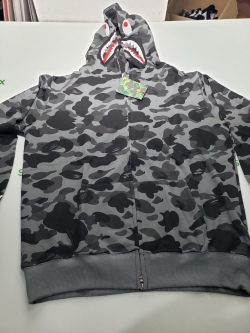 BAPE Color Camo Shark Zip Hoodie Black 4580793319054 review stockxkicks.org 01