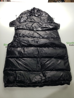 Moncler Bormes Down Vest Black review stockxkicks.org 06