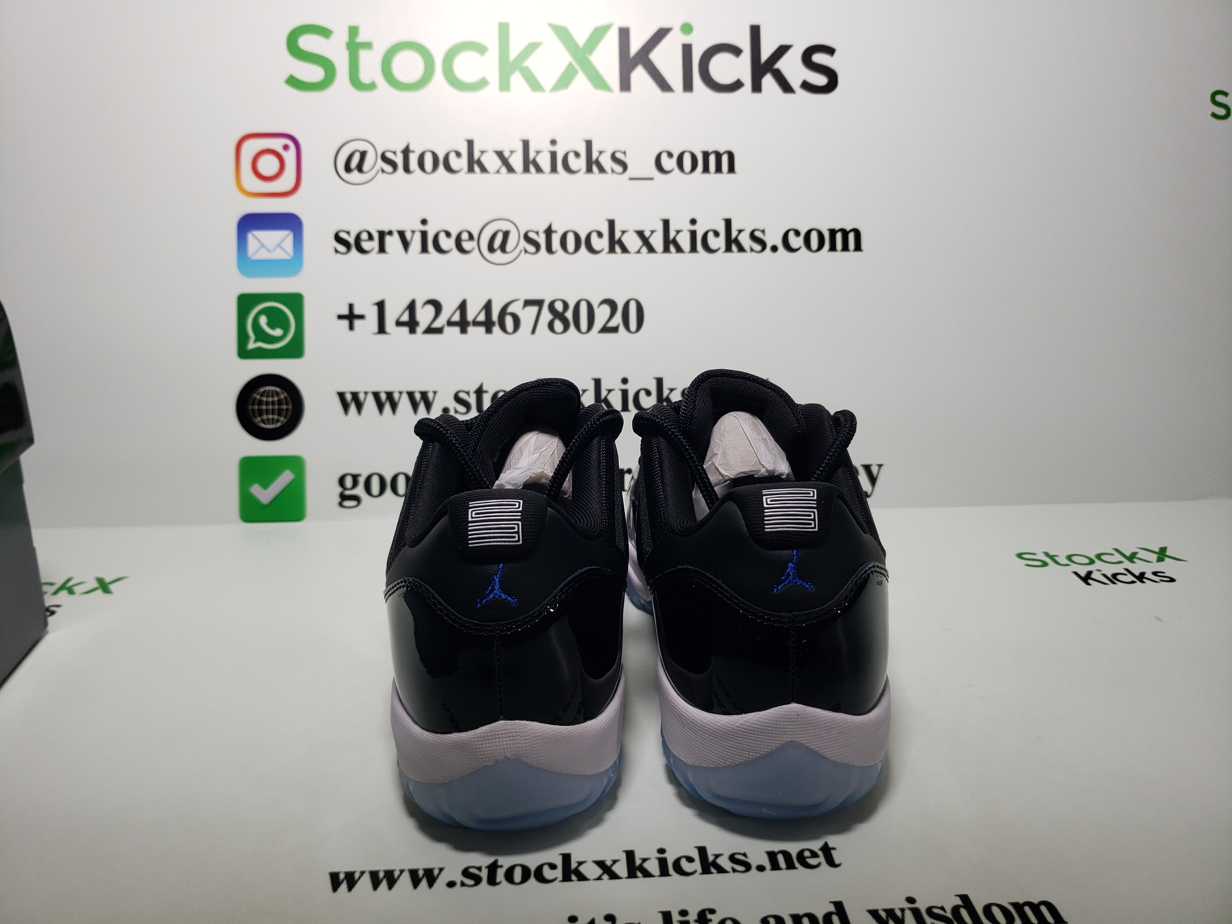 PK God Batch Air Jordan 11 Retro Low Space Jam FV5104-004 review stockxkicks.org 01