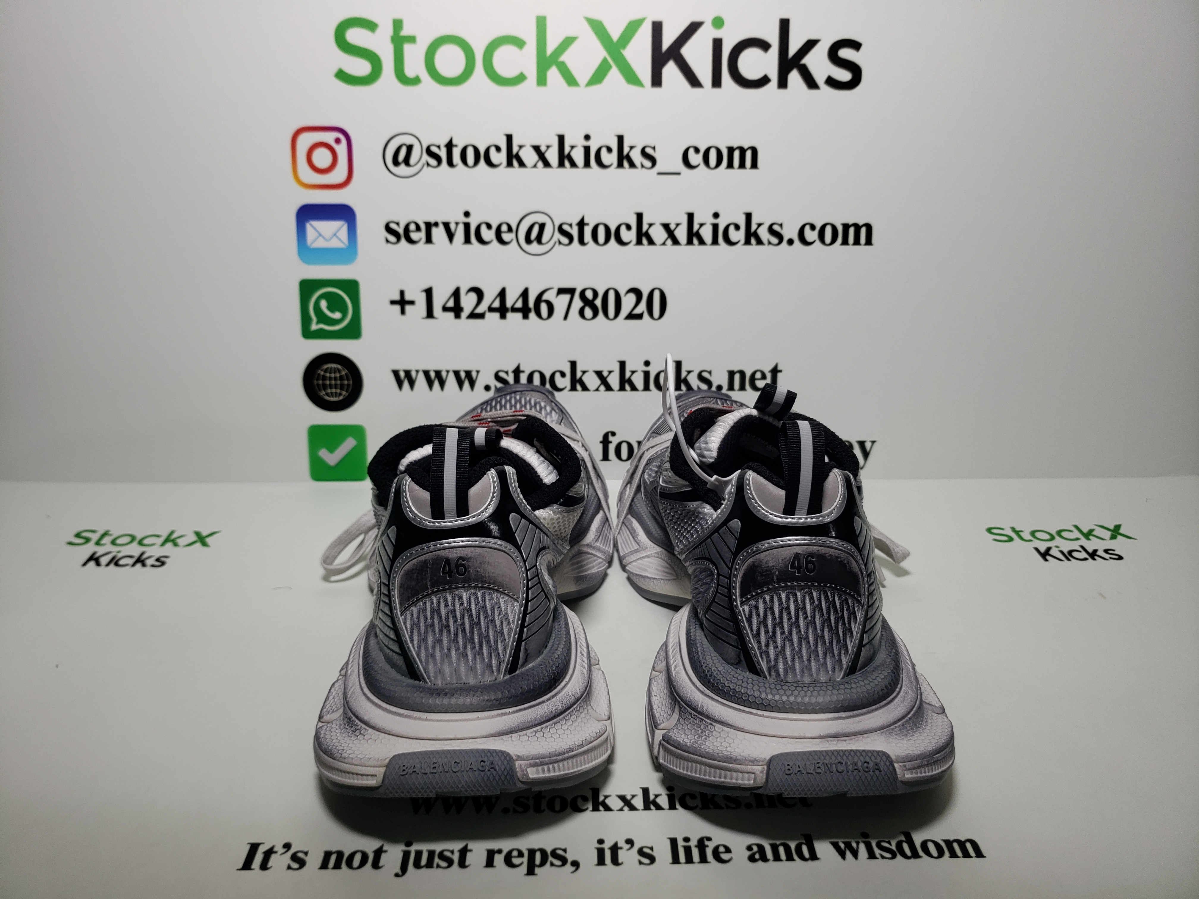 Balenciaga 3XL Sneaker Grey 734733 W2RB5 2801 review stockxkicks.org 01