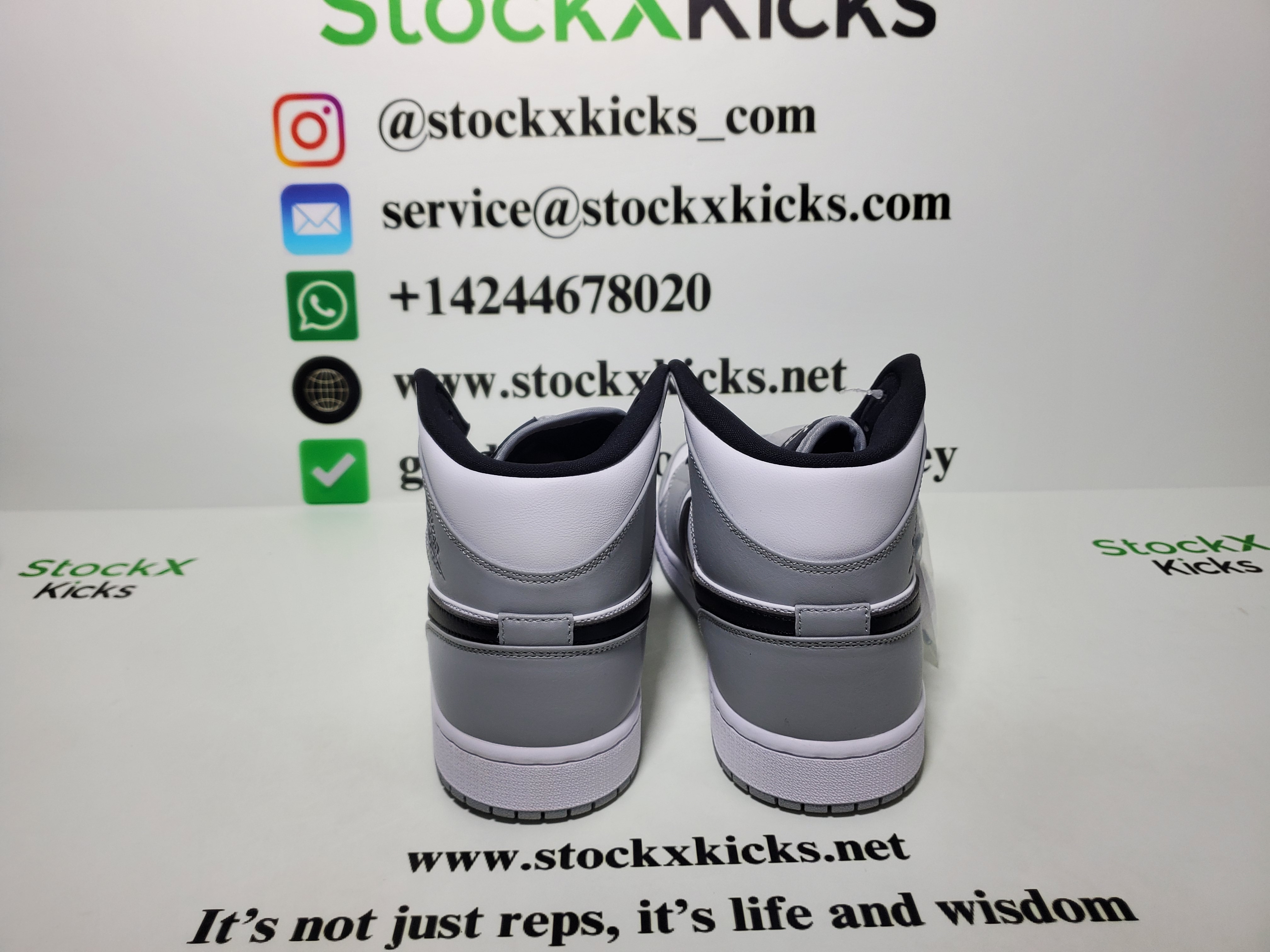 LJR Batch Air Jordan 1 Mid Light Smoke Grey 554724-092 review stockxkicks.org 01