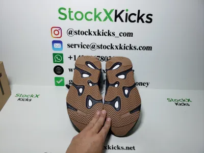 PK God Batch adidas Yeezy Boost 700 Utility Black FV5304 review stockxkicks.org 05