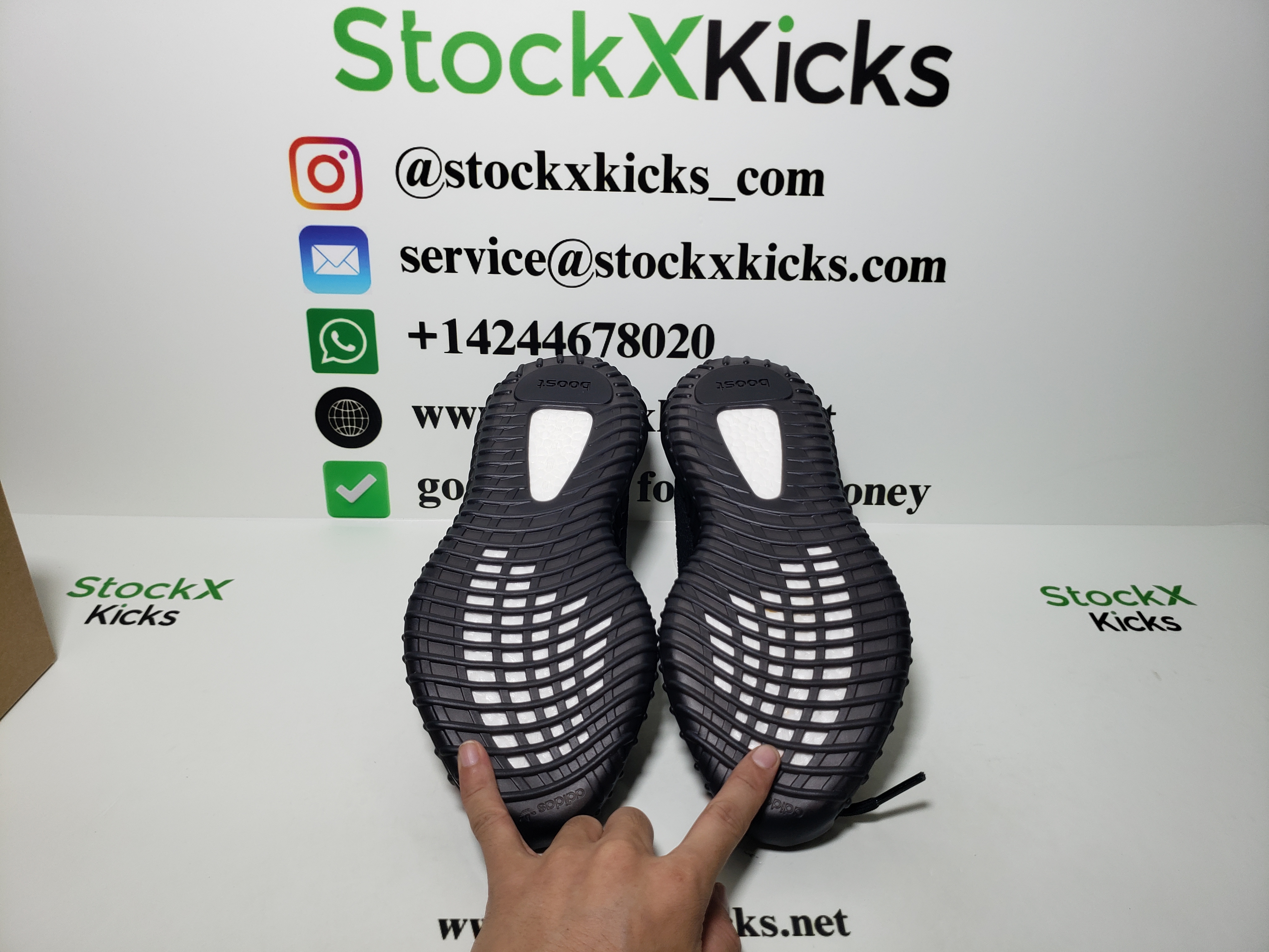 PK God Batch adidas Yeezy Boost 350 V2 Core Black Red BY9612 review stockxkicks.org 05