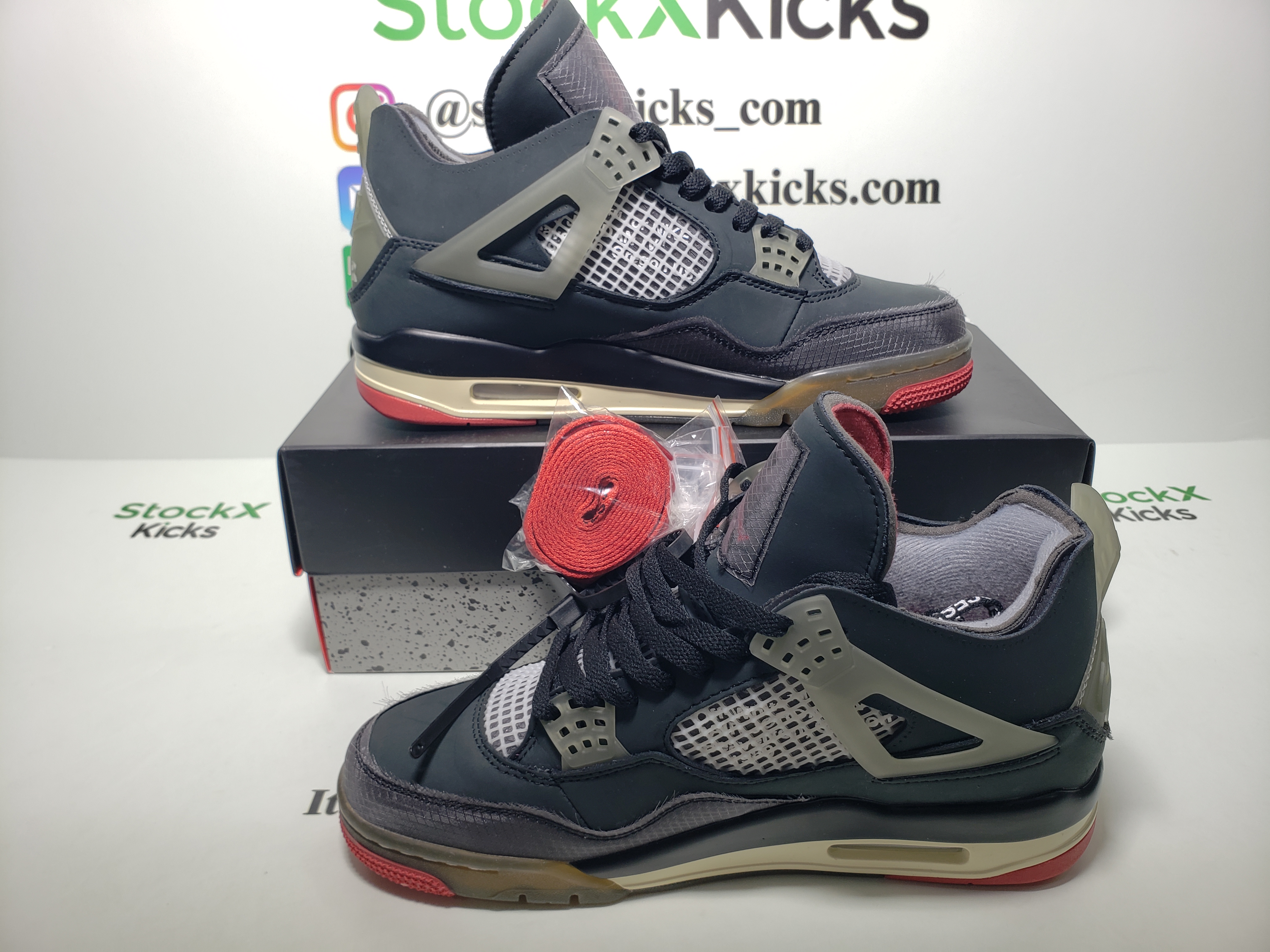 PK God Batch OFF White x Air Jordan 4 Bred CV9388-001 review stockxkicks.org 04