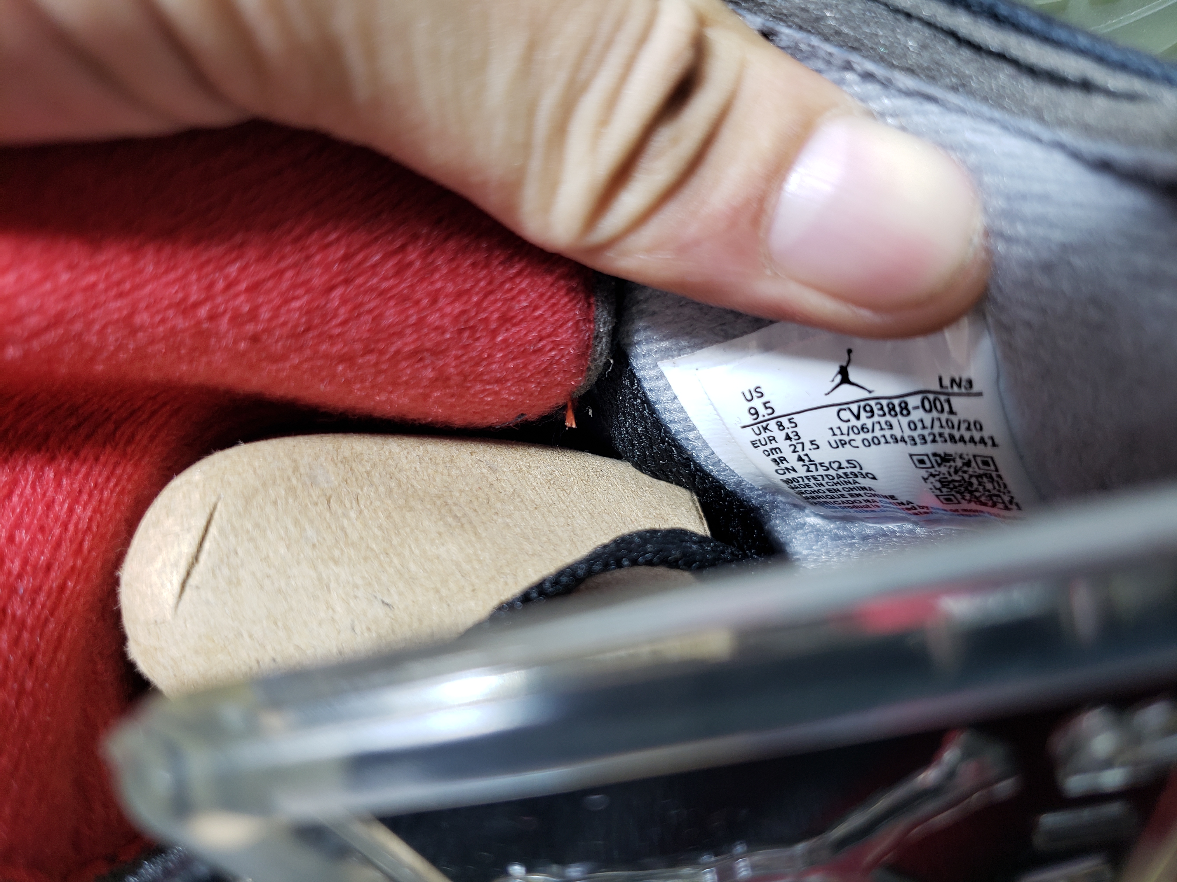 PK God Batch OFF White x Air Jordan 4 Bred CV9388-001 review stockxkicks.org 02