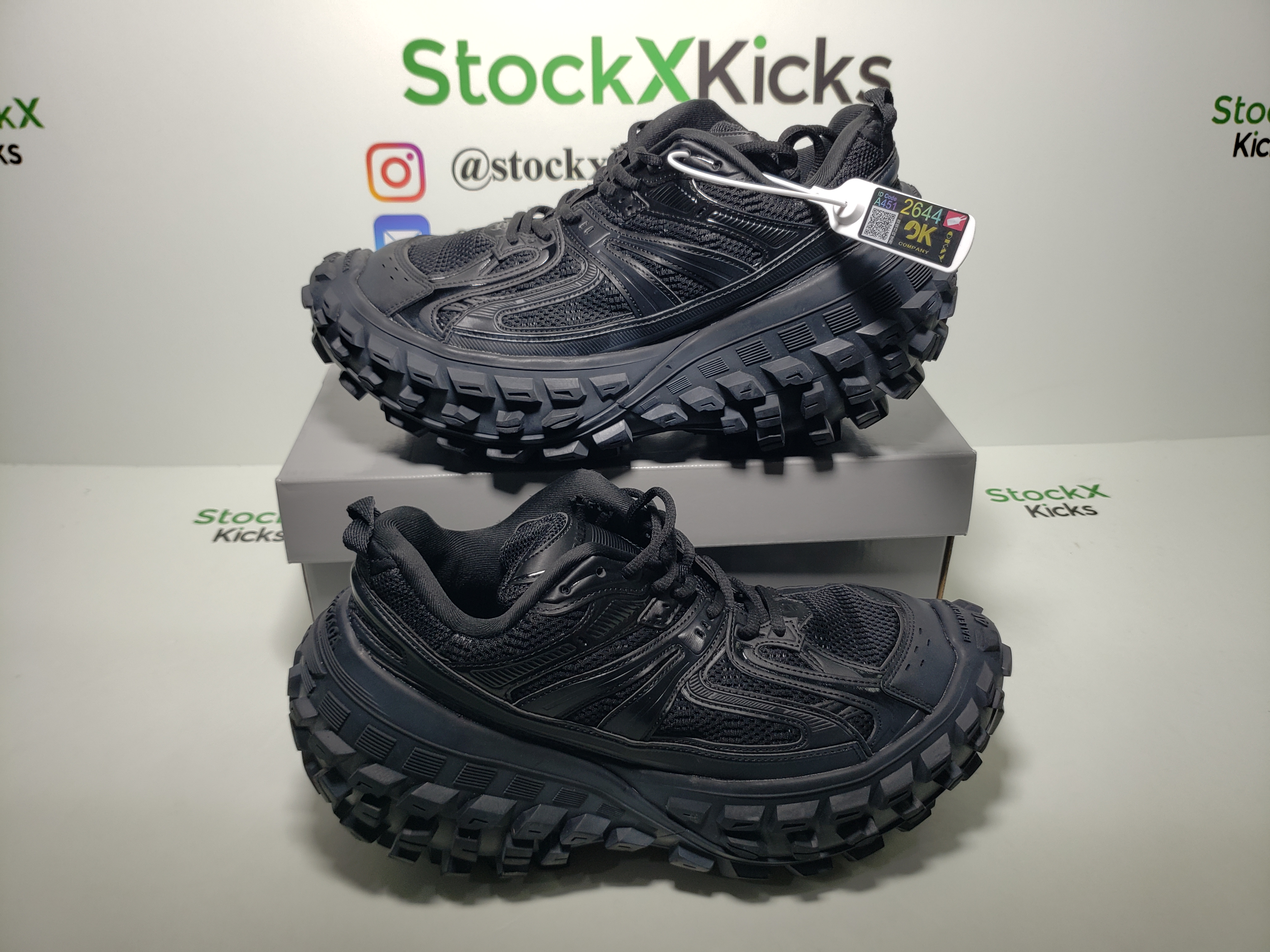 Balenciaga Defender Black 735250 W3CV2 1000 review stockxkicks.org 03