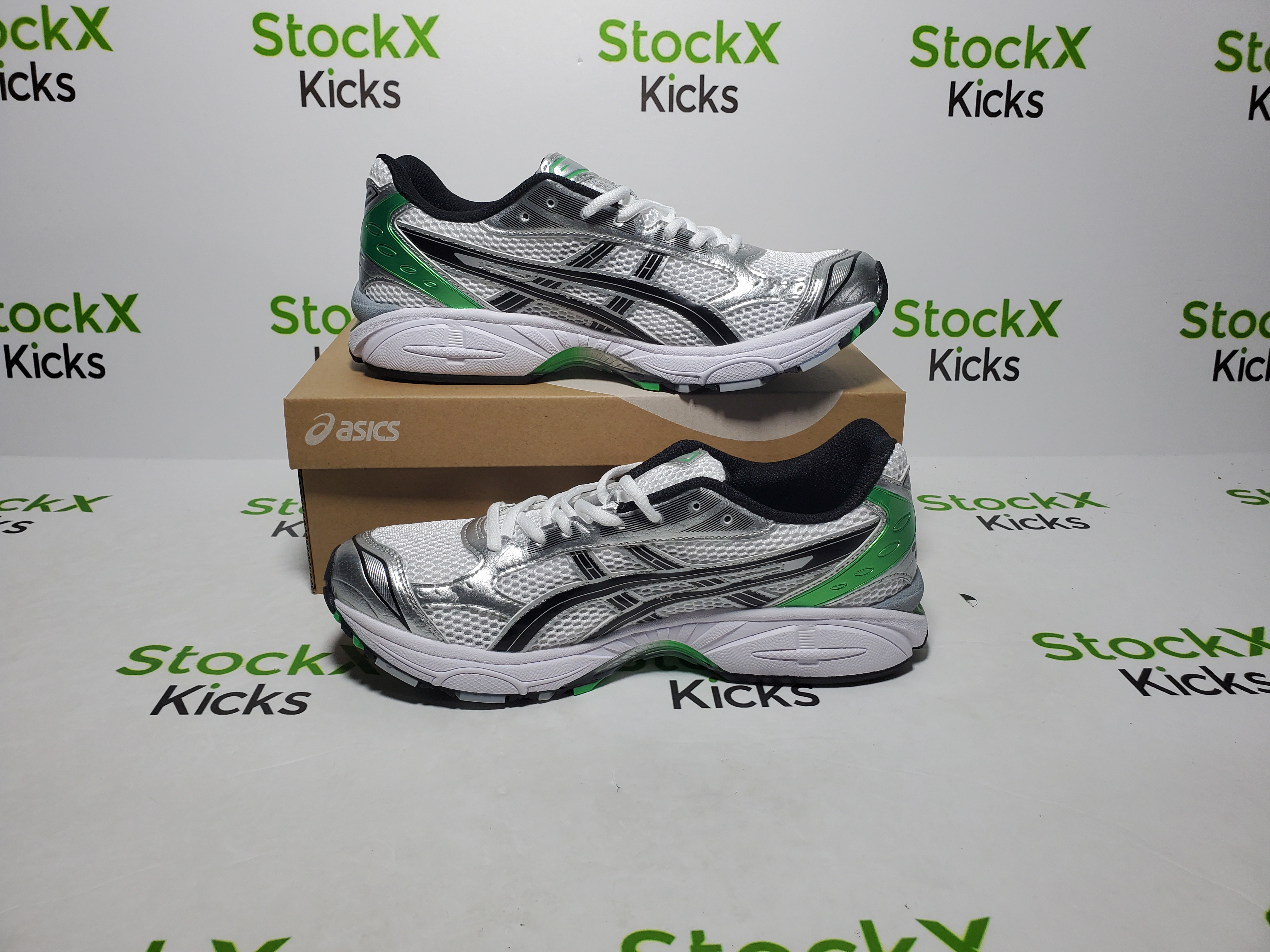ASICS Gel-Kayano 14 White Malachite Green 1201A019-110 review John 01