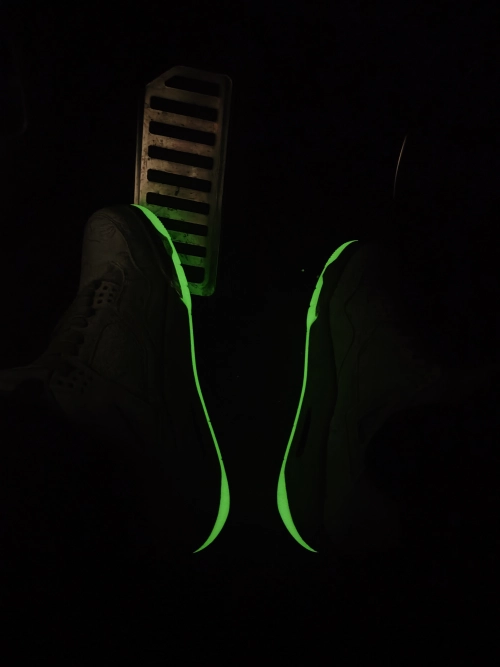 PK God Batch Air Jordan 4 Retro Kaws  930155-003 review 