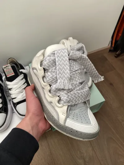 Lanvin Curb Sneaker White Grey Pale PB250110 FW SKDK02 DOTS P23 review Kerem 02