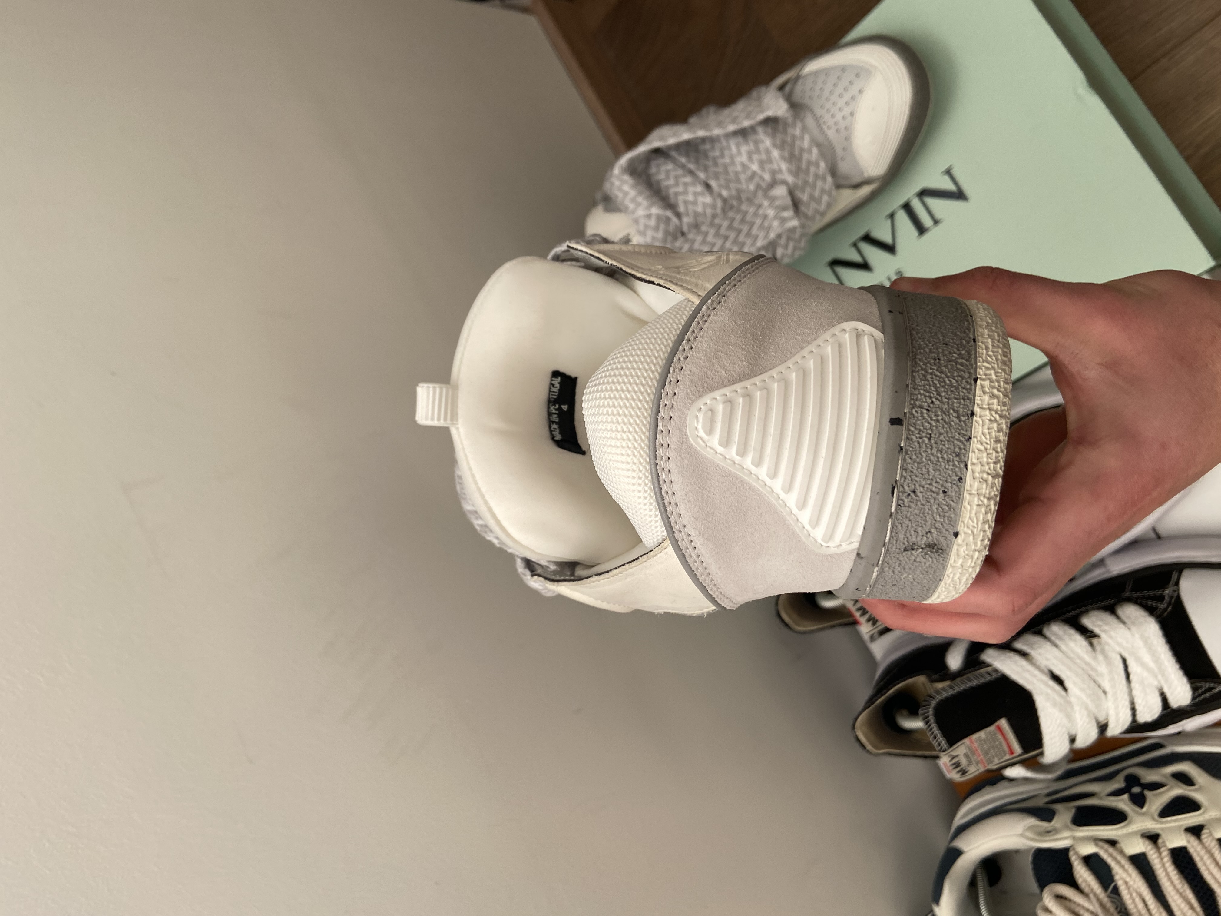 Lanvin Curb Sneaker White Grey Pale FW SKDK02 DOTS P23 review Kerem 05