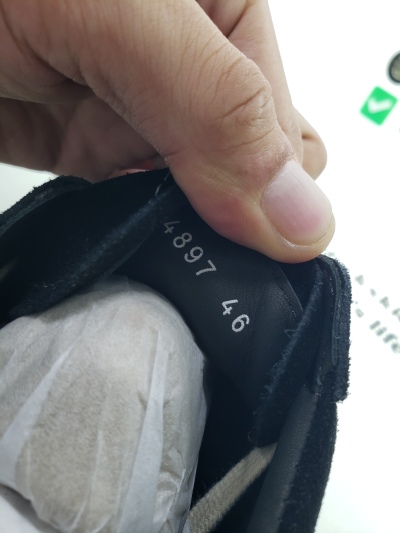 RO Strobe Vintage Low Black Suede RU01C4897 LPOLVS-911 review stockxkicks 02
