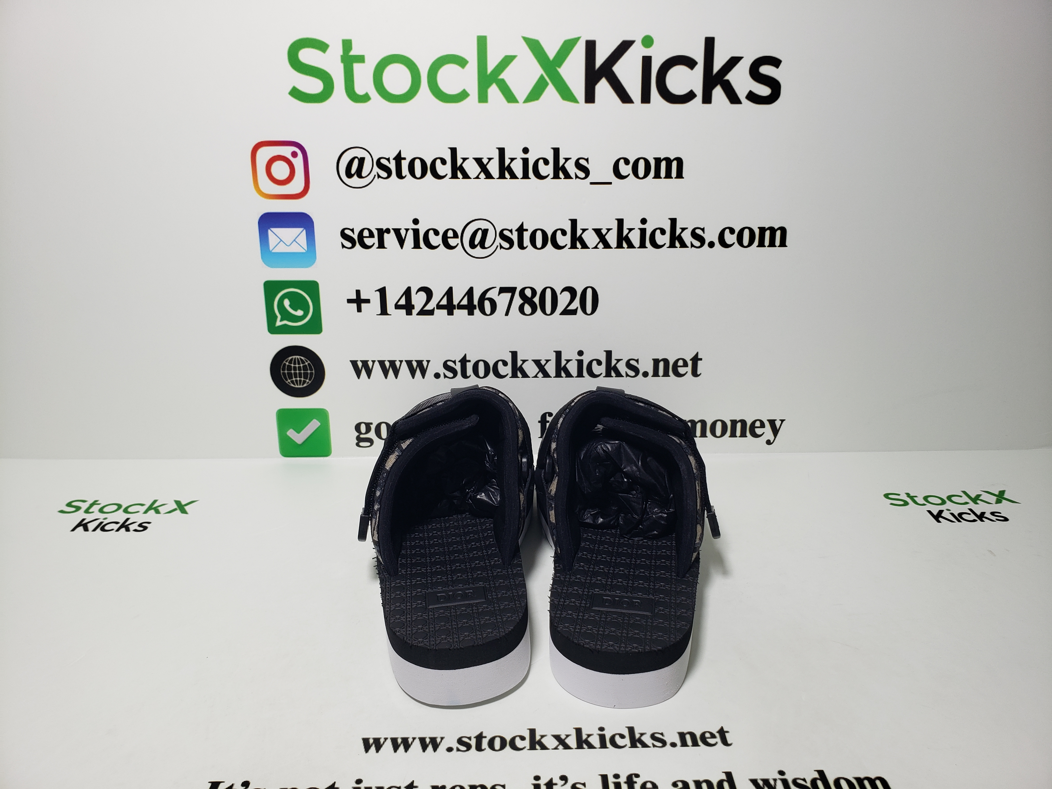 DIOR ALPHA Sandals 3SA081YXV_H961 review stockxkicks 01