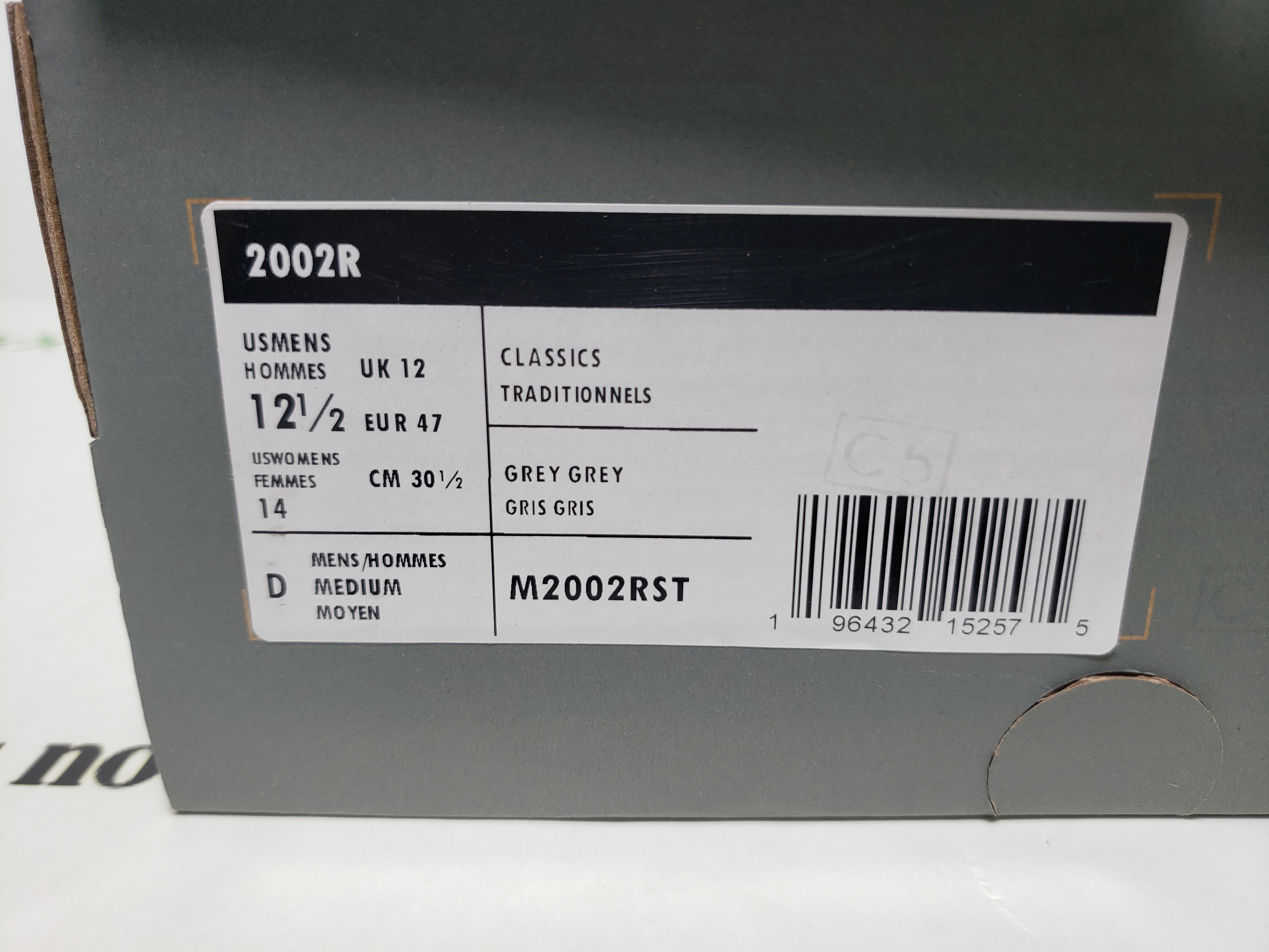 New Balance 2002R White Grey M2002RST review stockxkicks 00