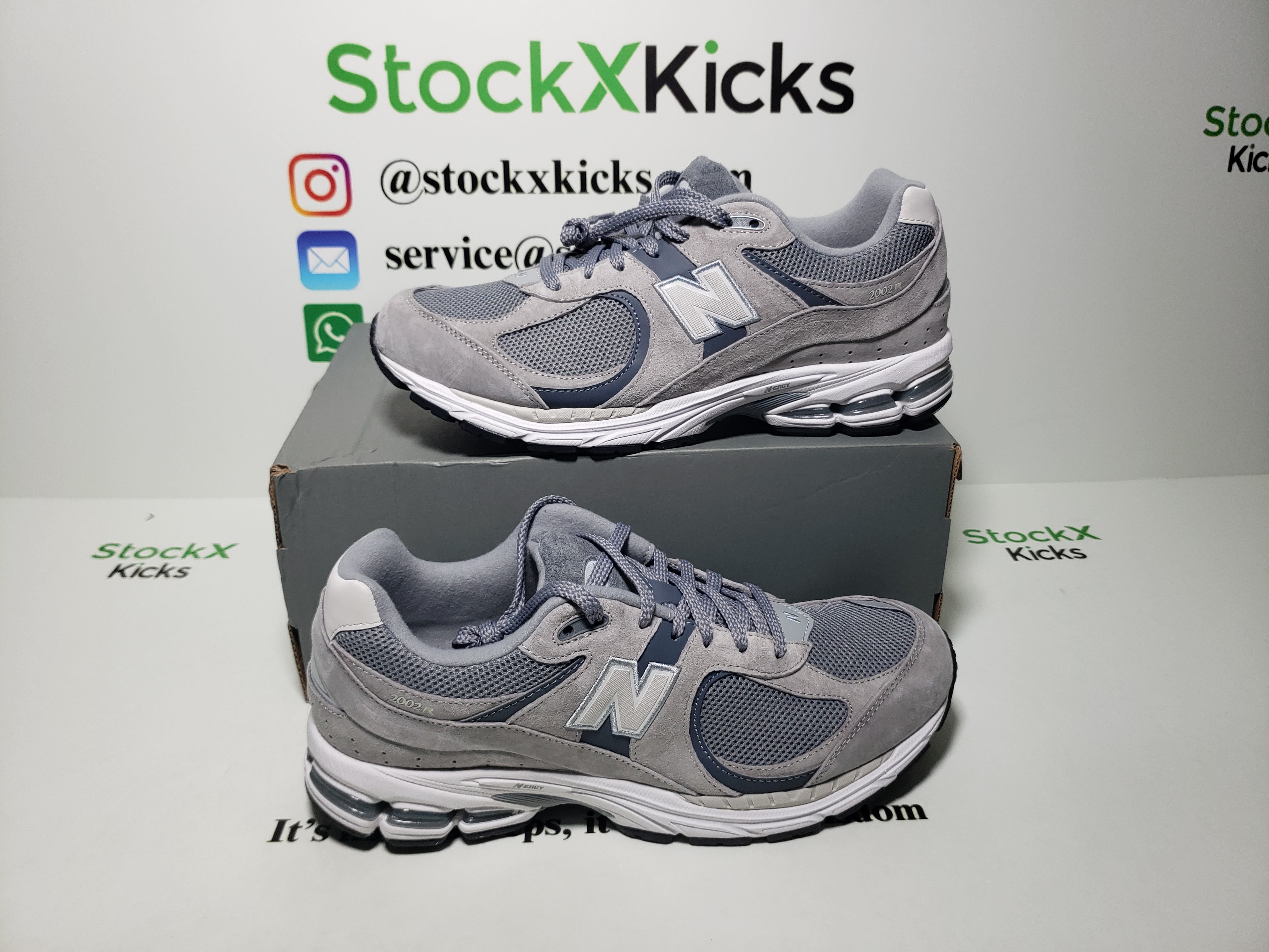 New Balance 2002R White Grey M2002RST review stockxkicks 03
