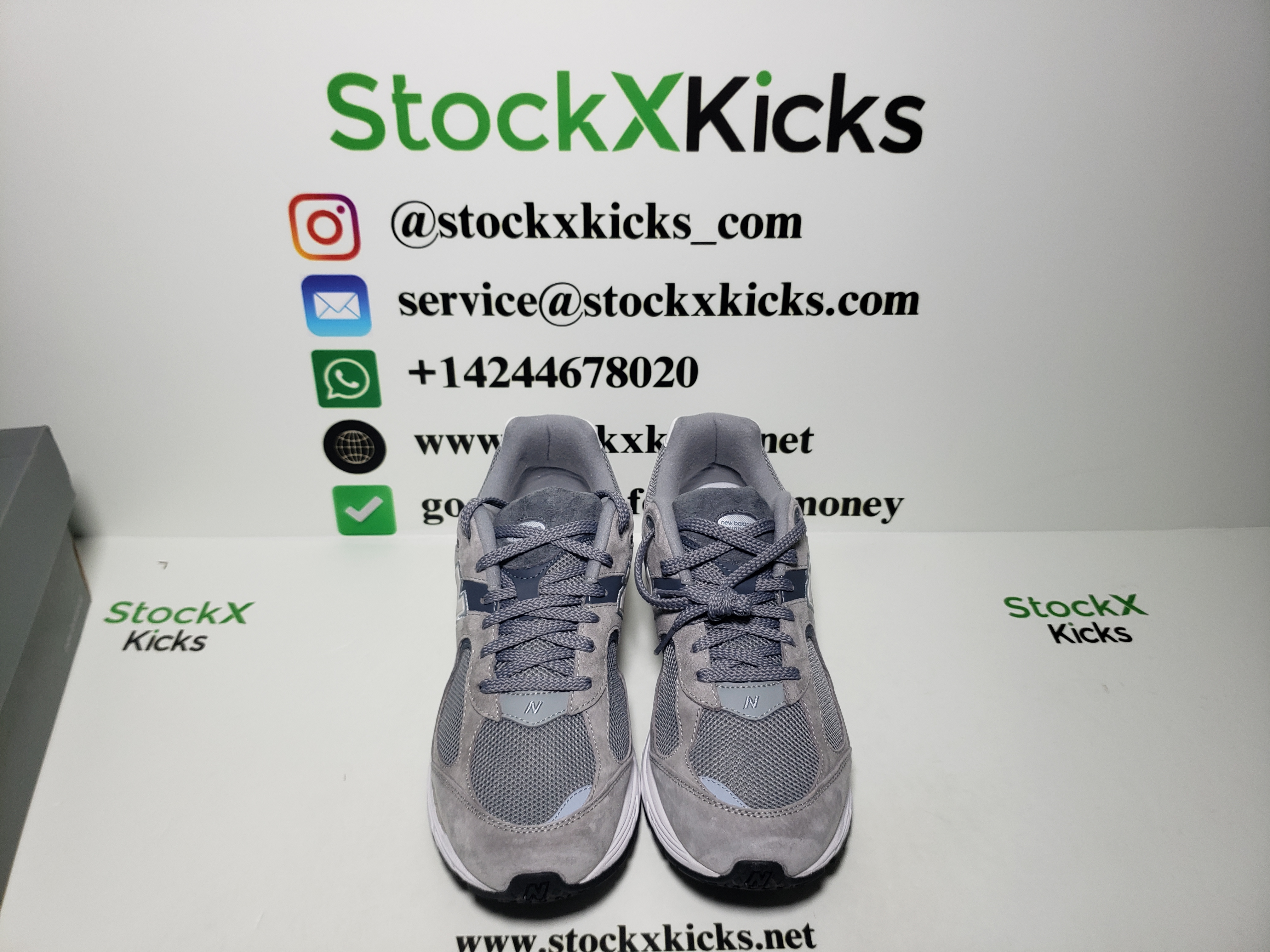 New Balance 2002R White Grey M2002RST review stockxkicks 05
