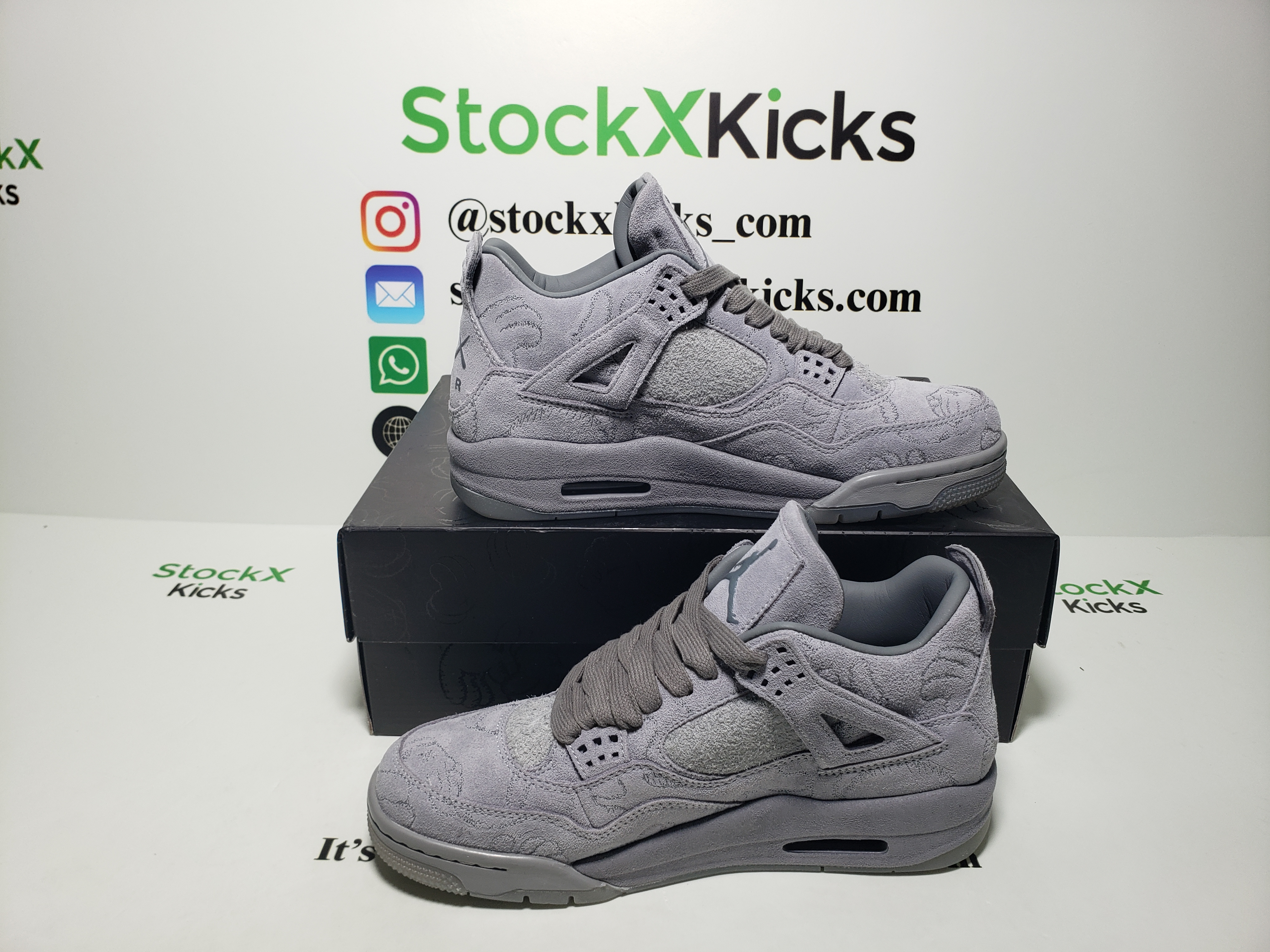 PK God Batch Nike Air Jordan 4 Retro Kaws  930155-003 review stockxkicks 04