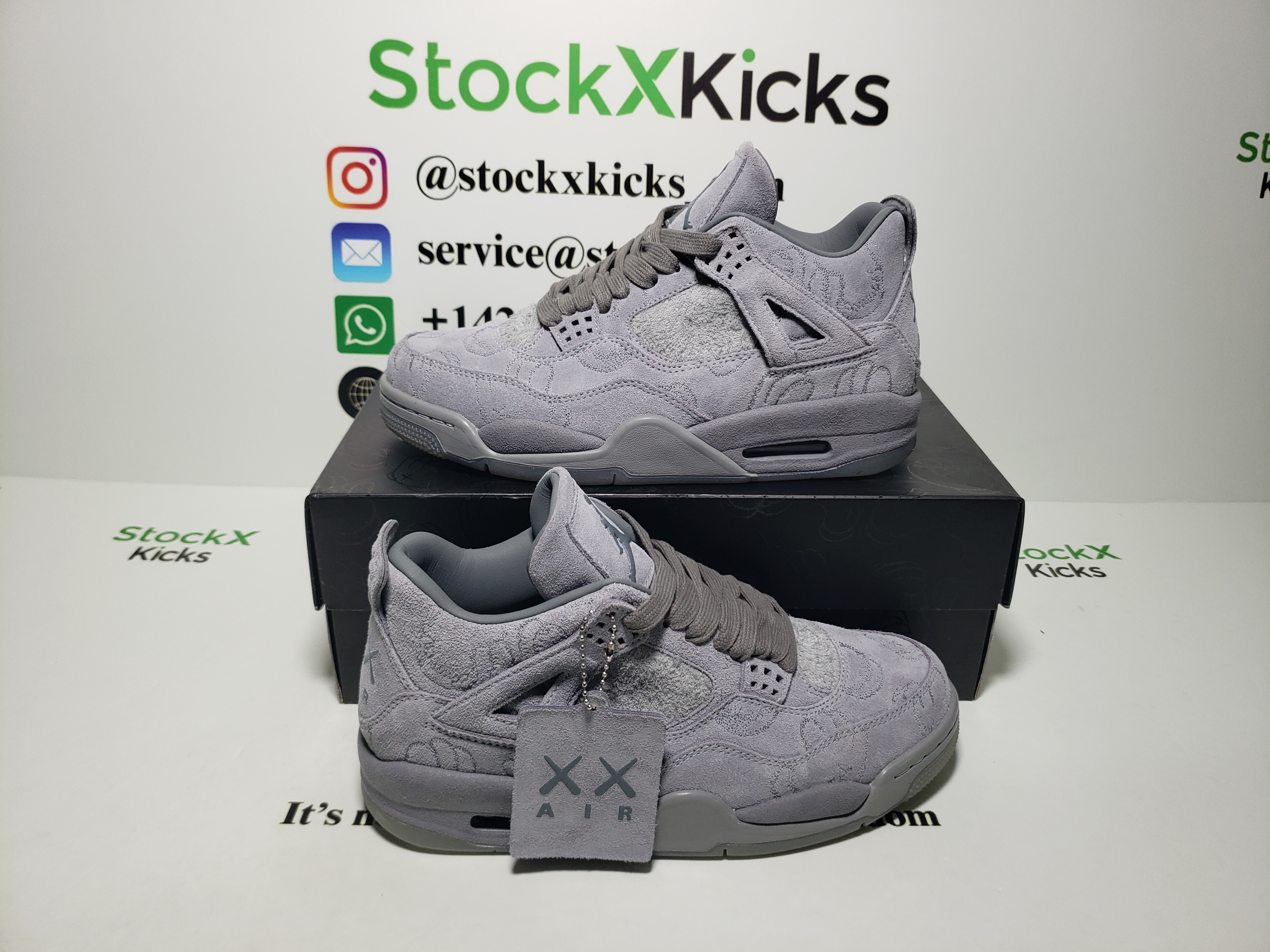 PK God Batch Nike Air Jordan 4 Retro Kaws  930155-003 review stockxkicks 03