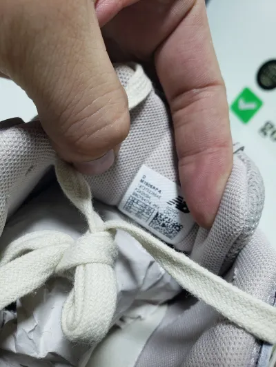 New Balance 1906R Polka Dot Moonrock M1906RPA review stockxkicks 02