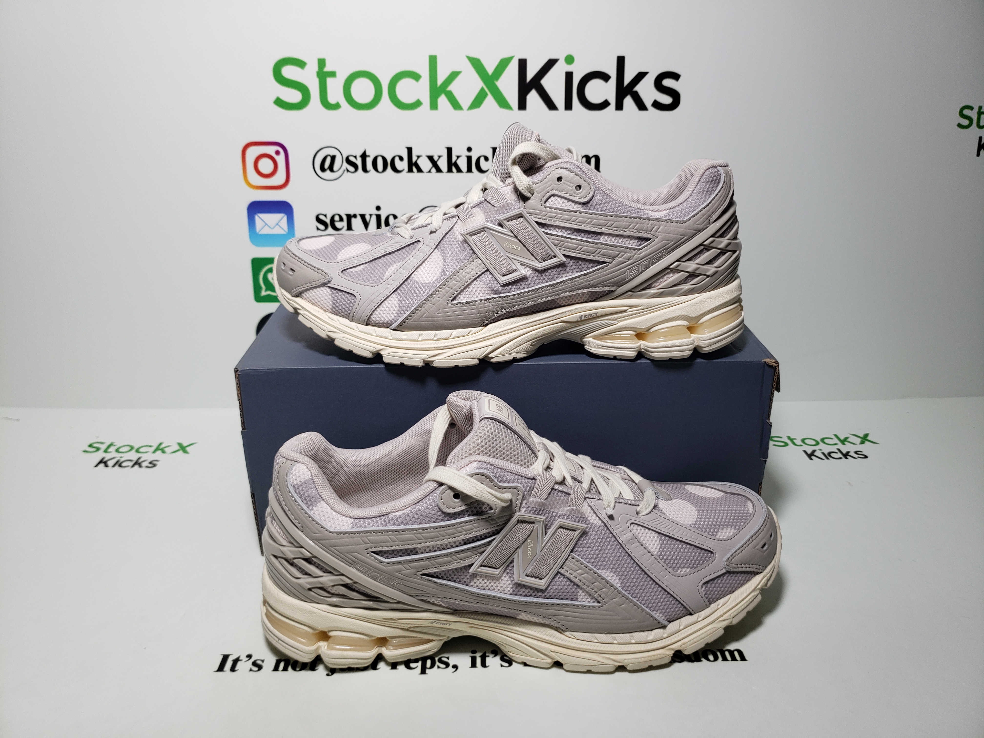 New Balance 1906R Polka Dot Moonrock M1906RPA review stockxkicks 04