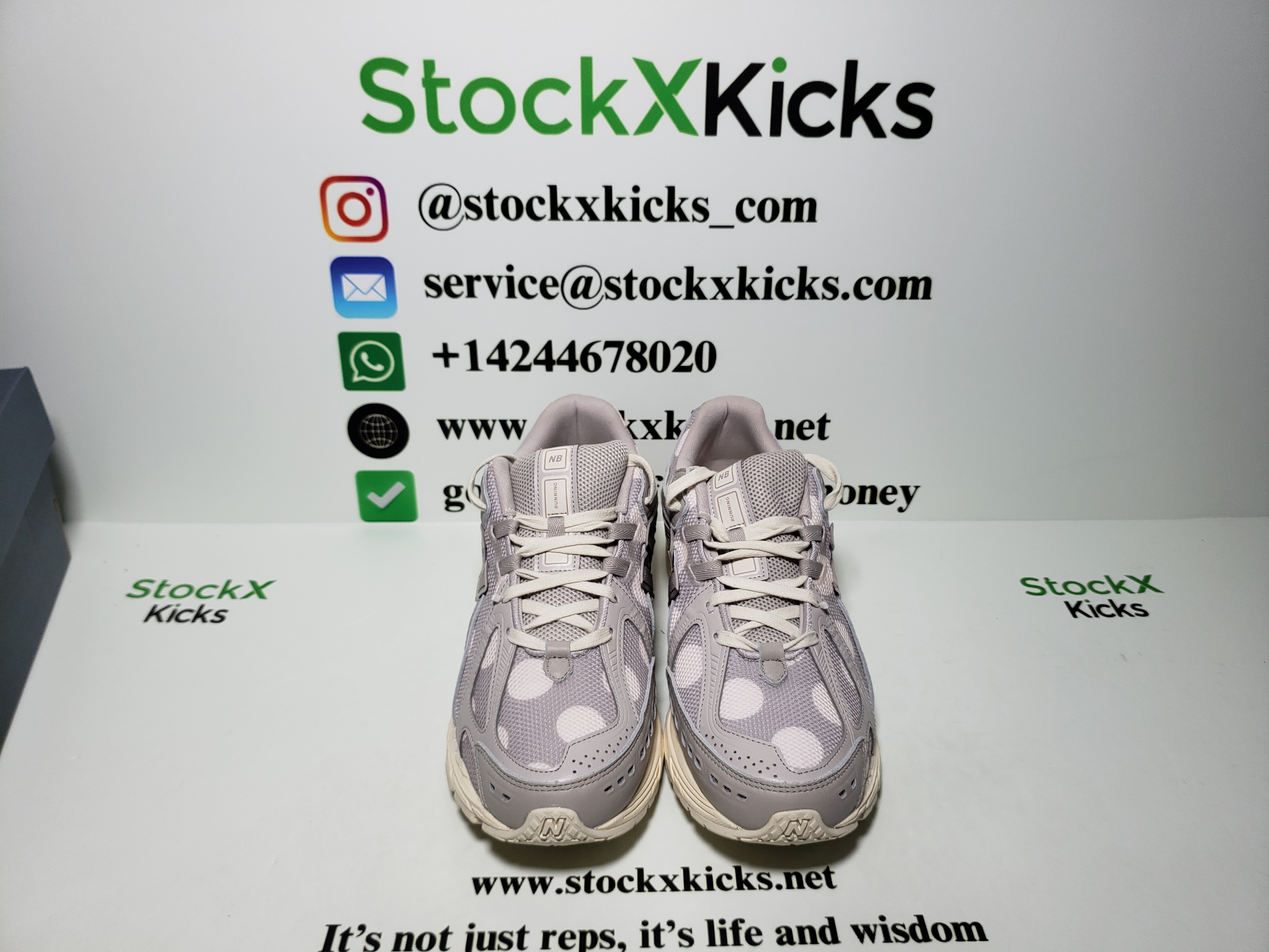 New Balance 1906R Polka Dot Moonrock M1906RPA review stockxkicks 06