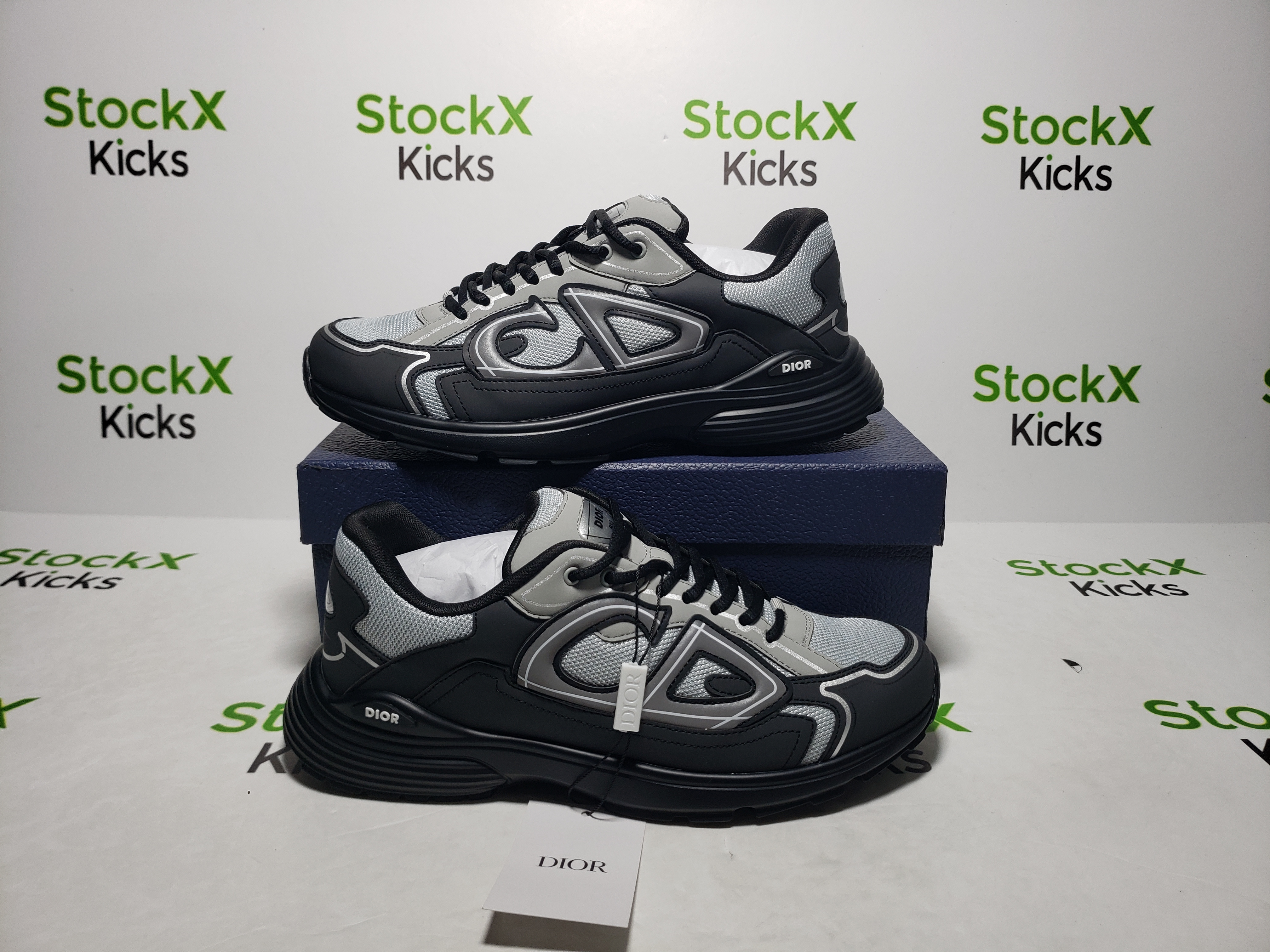 Dior B30 Sneakers Dark Grey 3SN27ZIR-16536 review Jack 01