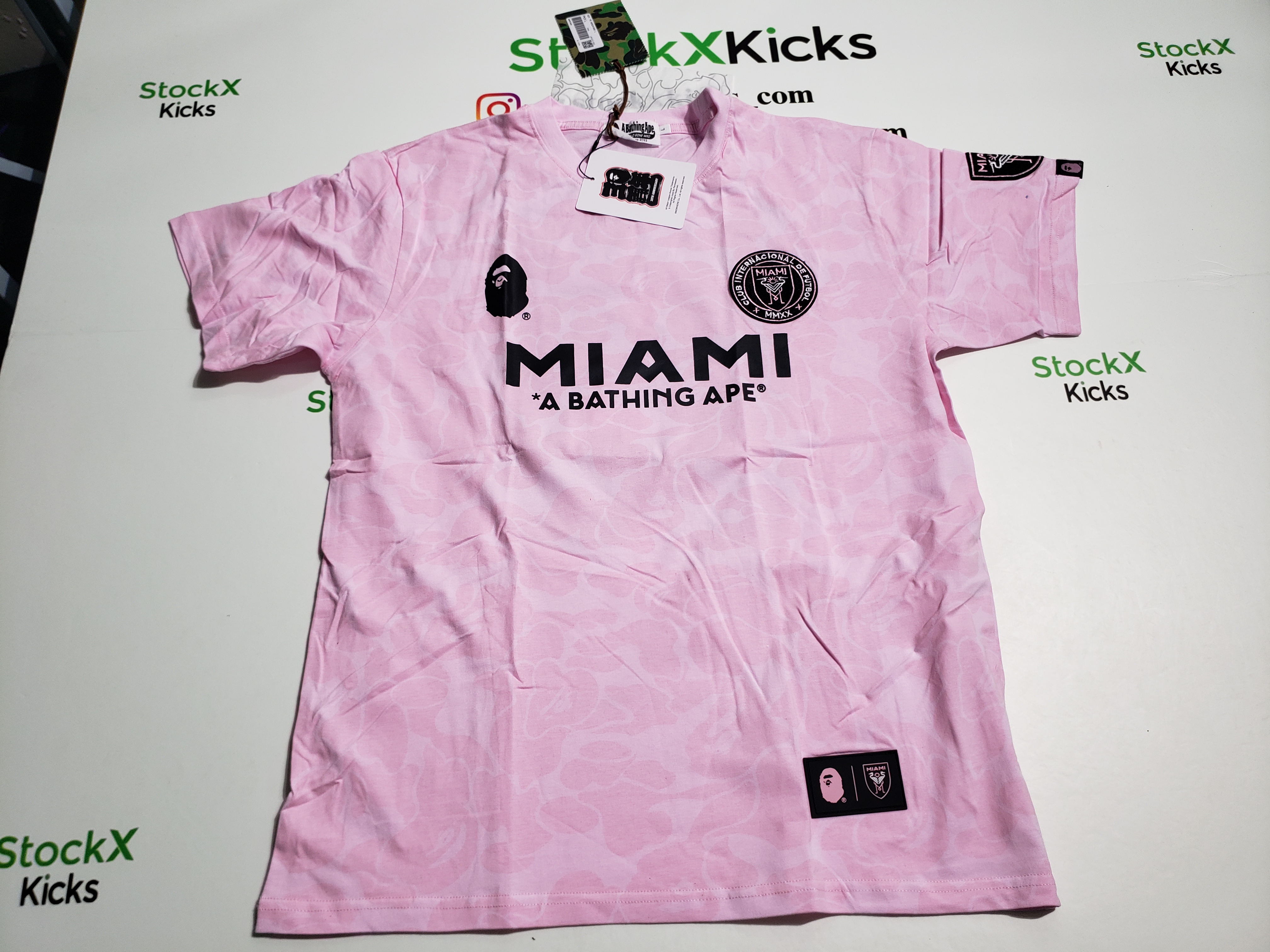 BAPE x Inter Miami CF Camo Tee Pink T-shirt review stockxkicks.org 00