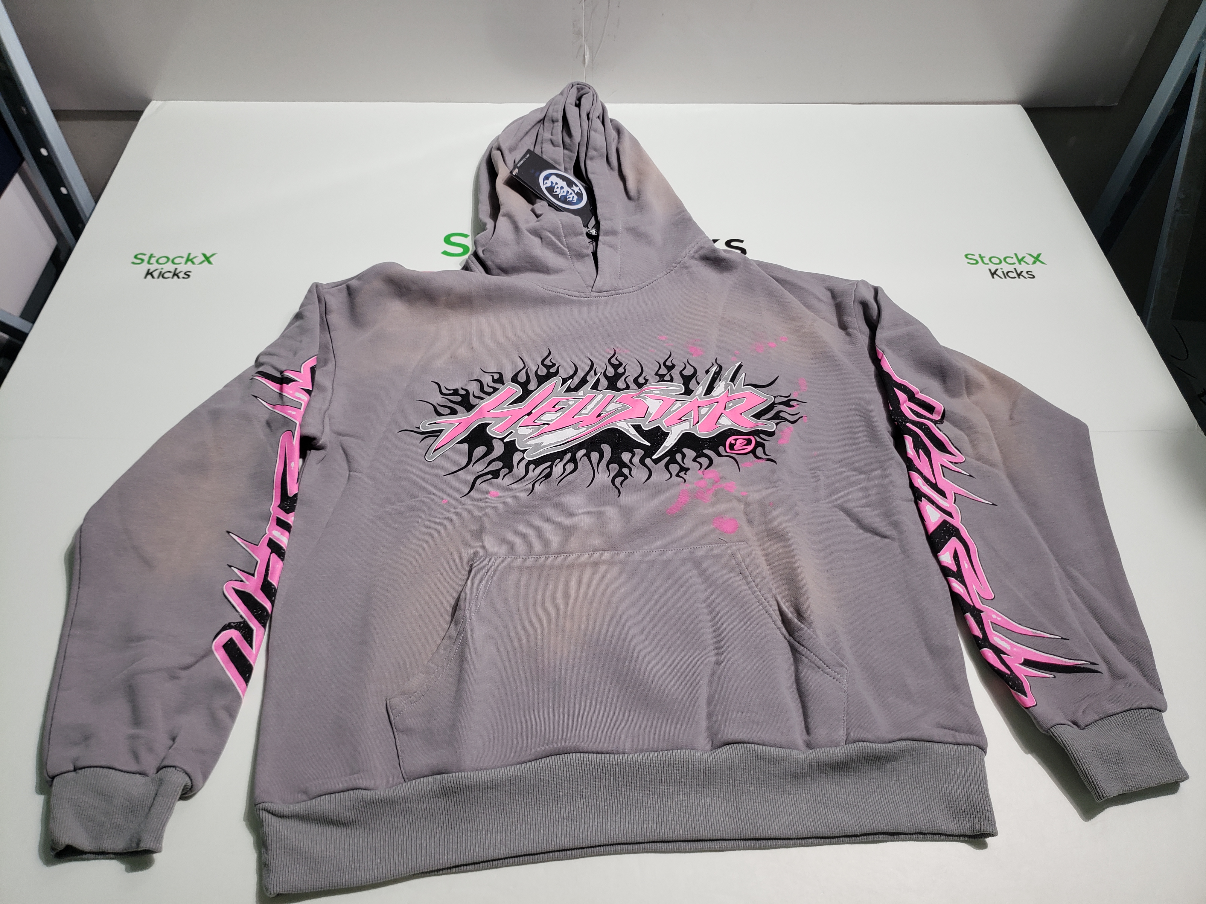 Hellstar Brainwashed Without Brain Hoodie Grey review stockxkicks.org 00