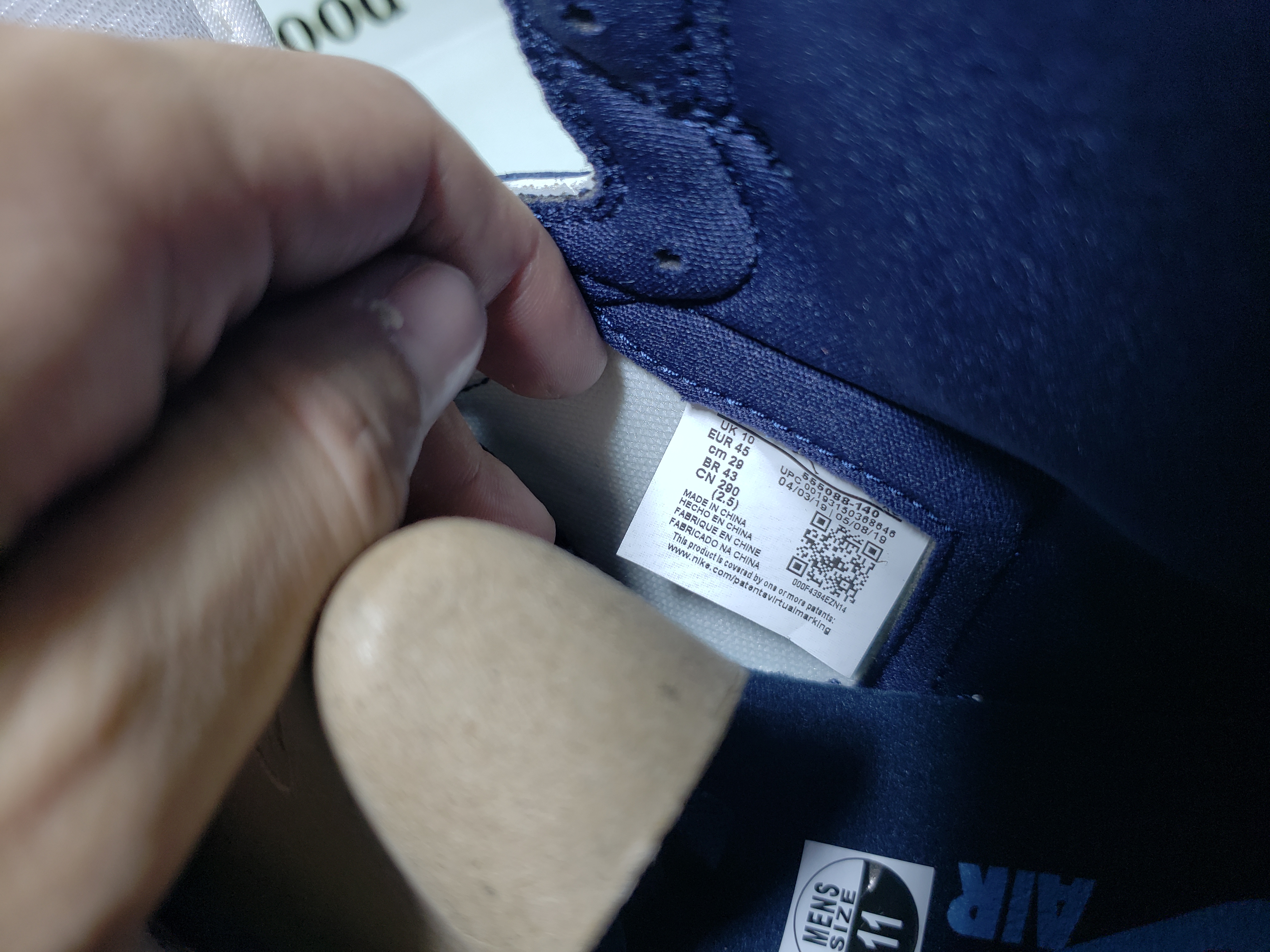 LJR Batch Air Jordan 1 Retro High Obsidian UNC 555088-140 review stockxkicks.org 02