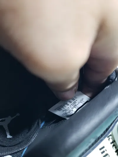 PK God Batch Air Jordan 4 Retro Kaws Black 930155-001 review Stockxkicks.org 02