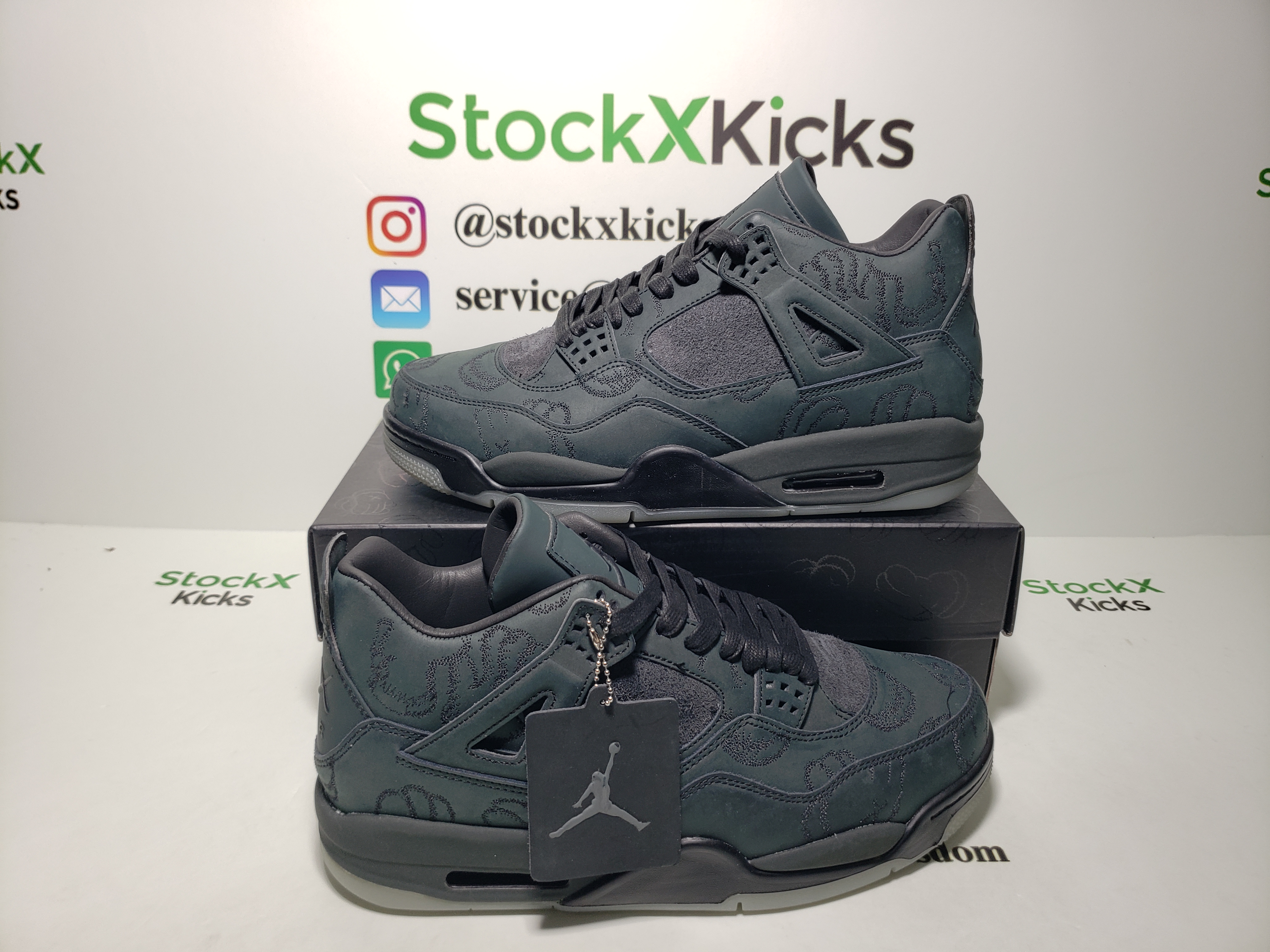 PK God Batch Air Jordan 4 Retro Kaws Black 930155-001 review Stockxkicks.org 03
