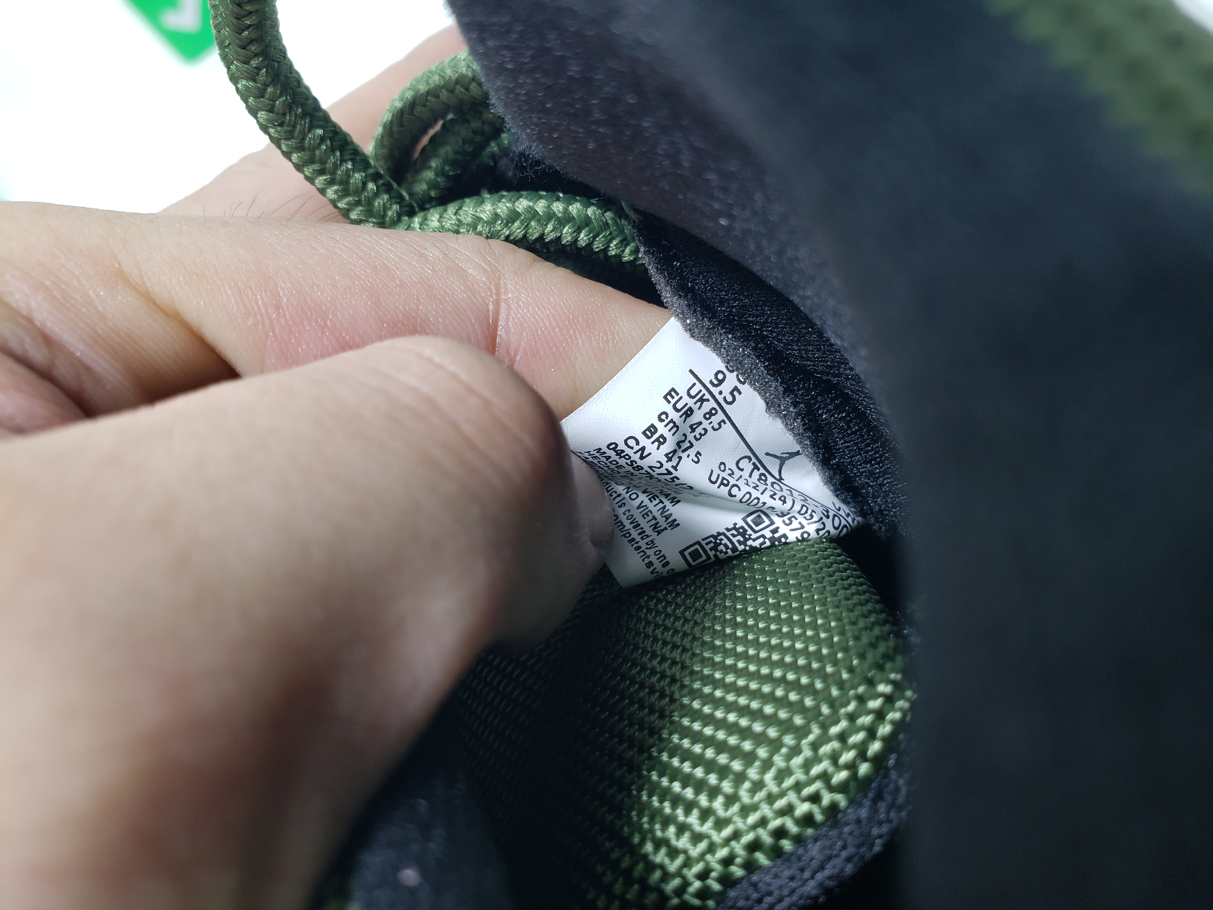 PK God Batch Air Jordan 11 Retro Green CT8012-300 review Stockxkicks.org 02