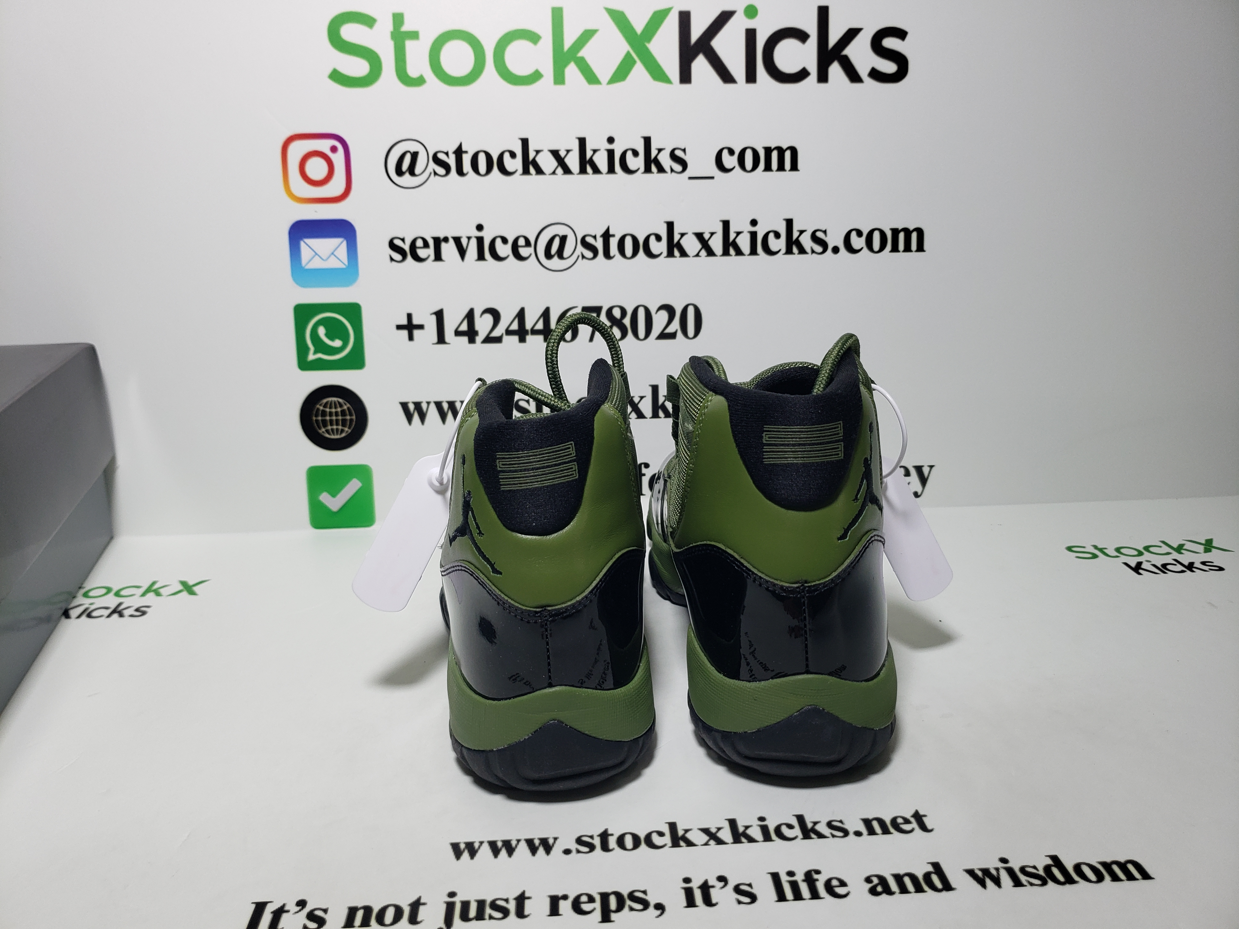 PK God Batch Air Jordan 11 Retro Green CT8012-300 review Stockxkicks.org 01