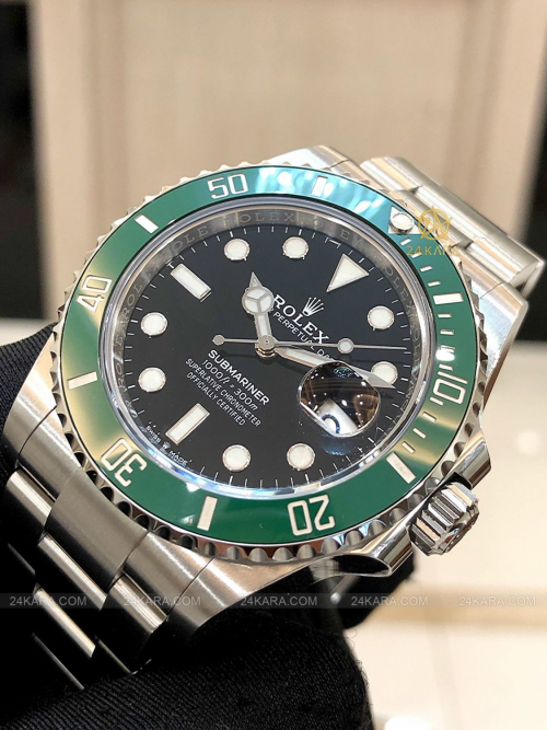 ROLEX Submariner M126610LV-0002  review 