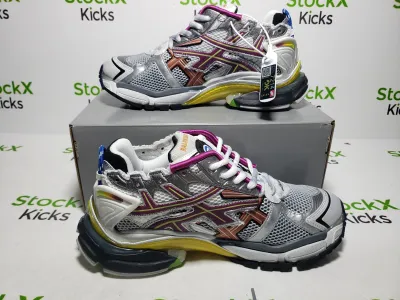 Balenciaga Runner Multicolor 677403W3RB68123 review Stockxkicksvip 03