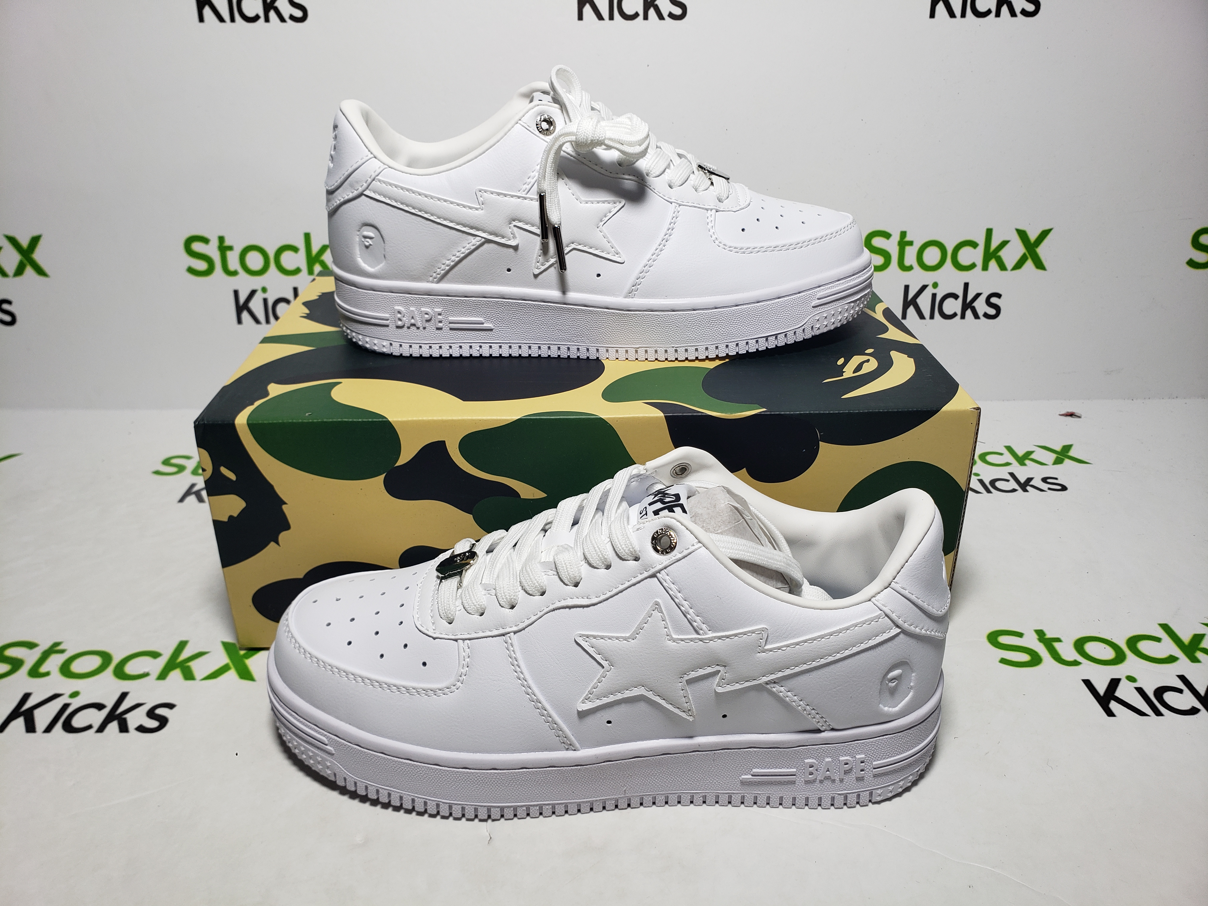 A Bathing Ape Bape Sta Low White 1H70-191-006 review Stockxkicksvip 04