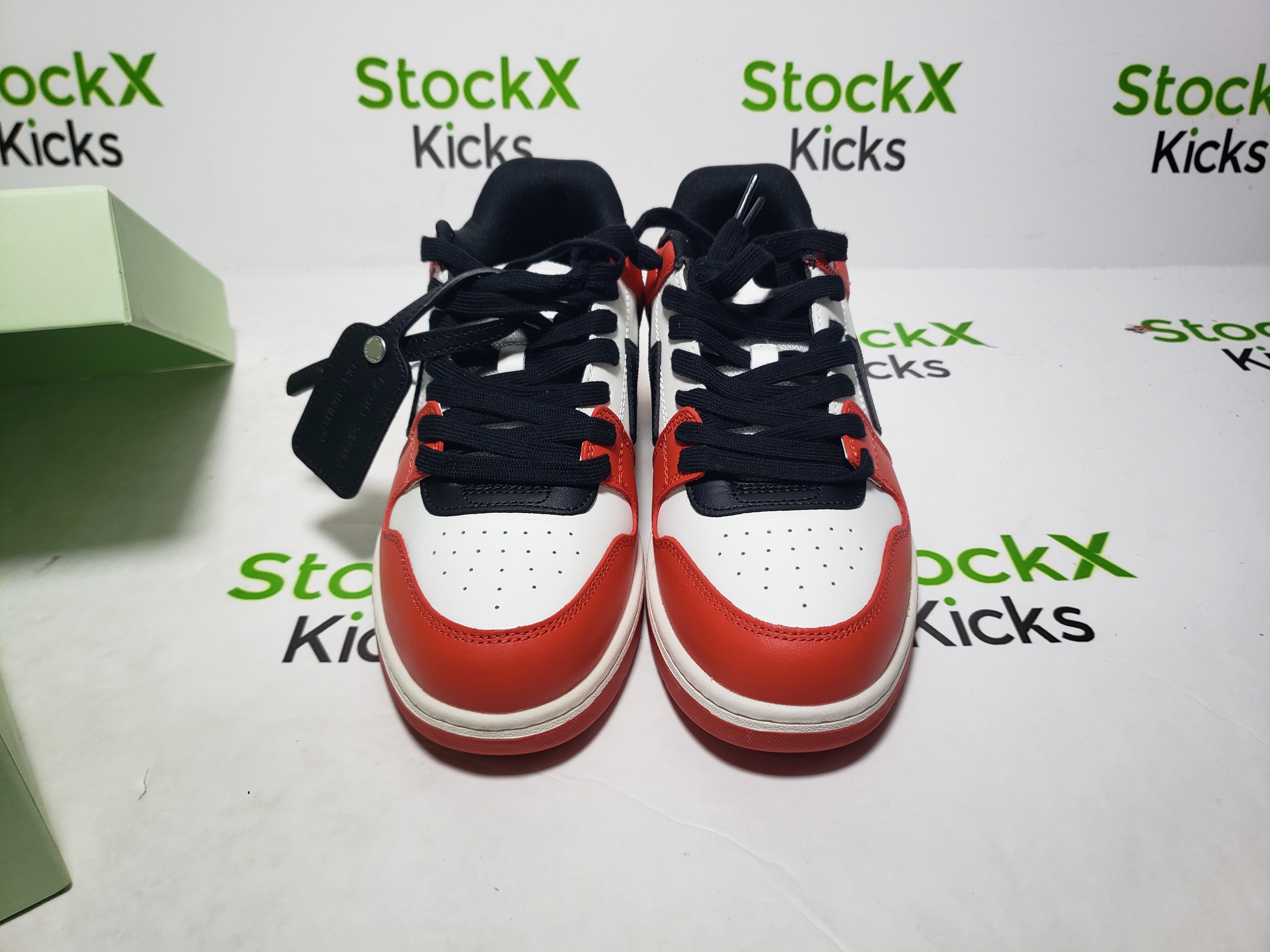 PK God Batch OFF-WHITE Out Of Office OOO Low Tops Black White Red OMIA189 C99LEA00 12510 review Stockxkicksvip 02