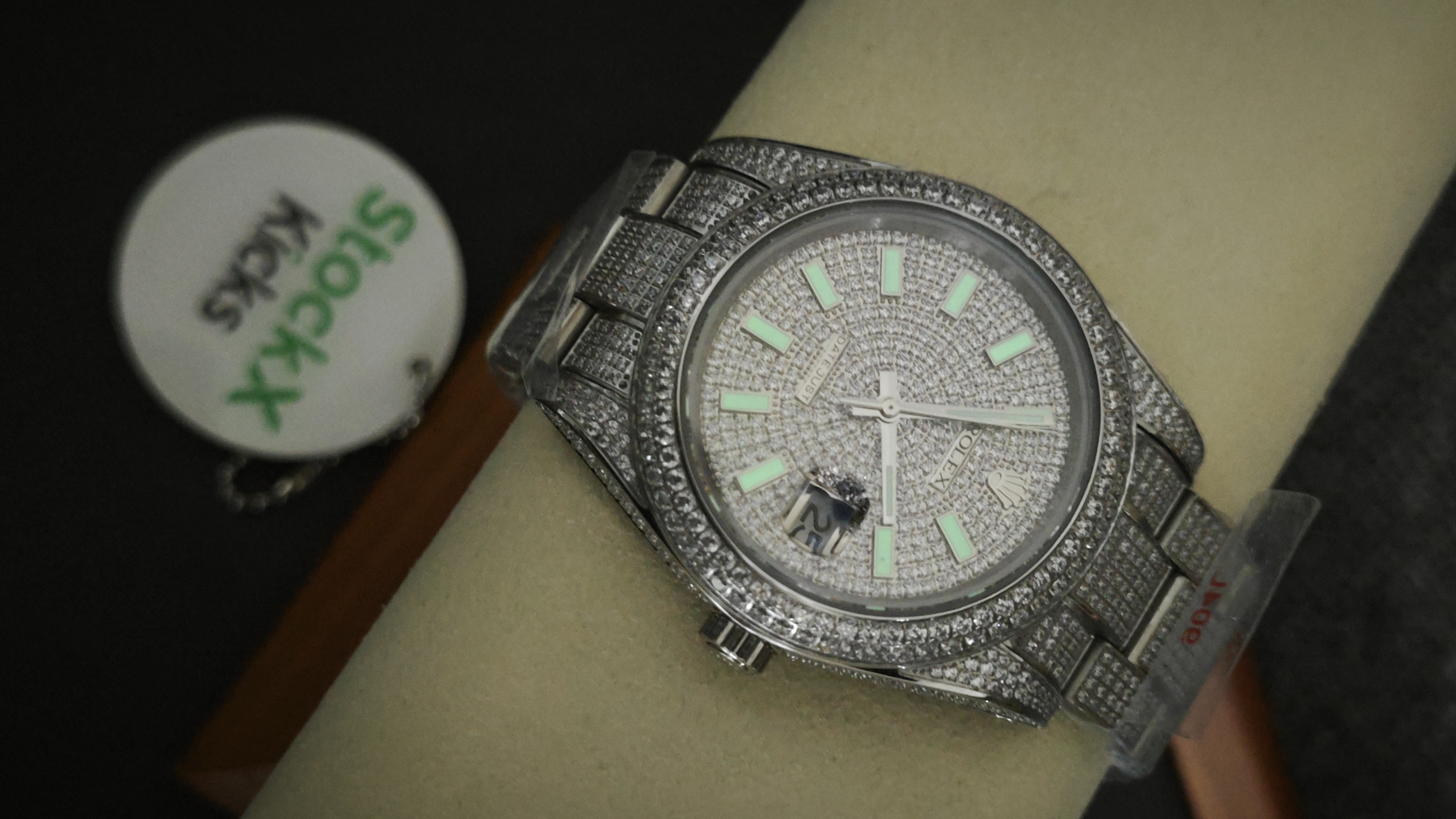 Rolex Diamond Embezzled Datejust 41 'Silver' review Stockxkicks 01