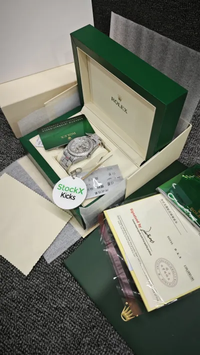 Rolex Diamond Embezzled Datejust 41 'Silver' review Stockxkicks 03