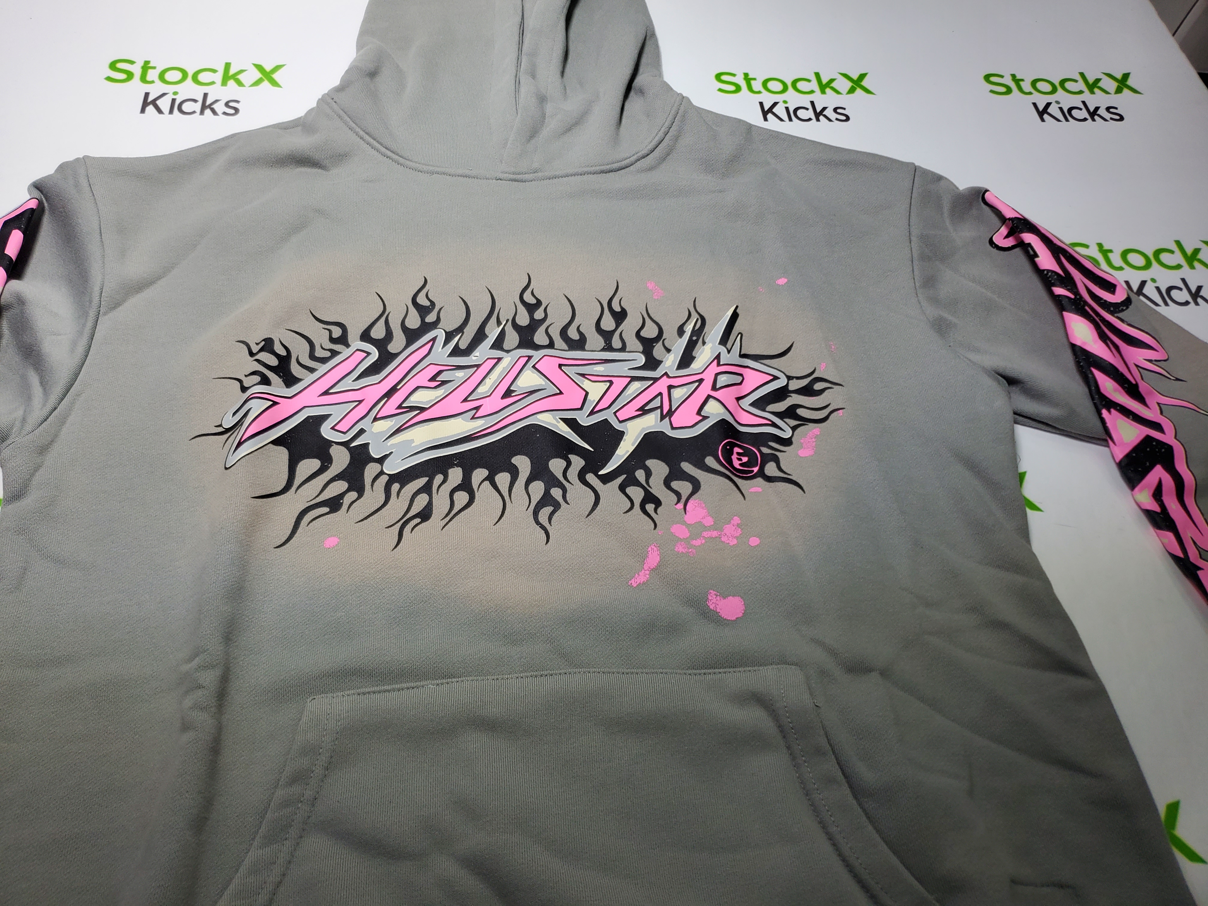Hellstar Brainwashed Without Brain Hoodie Grey review Stockxkicksvip 04