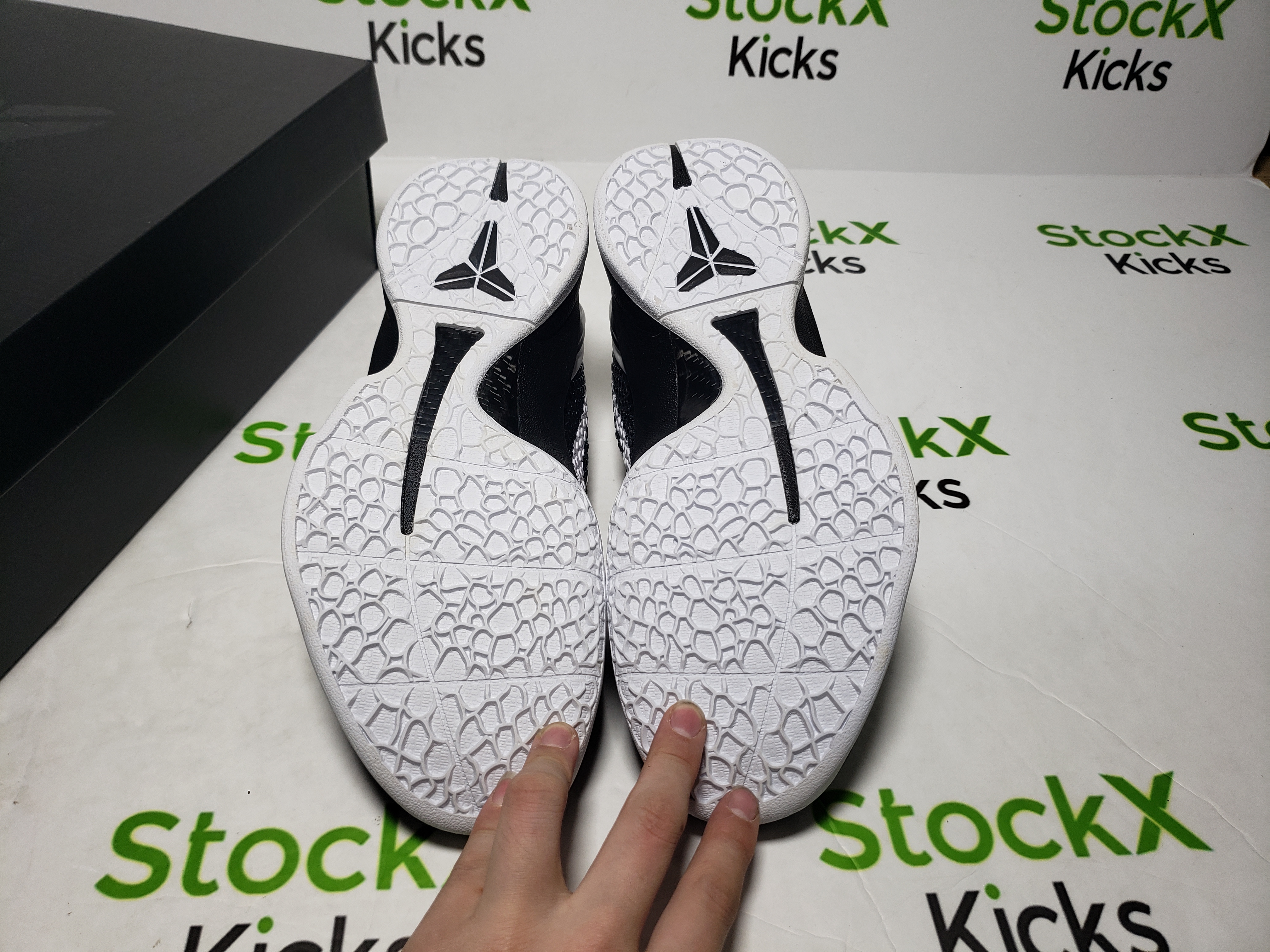 Nike Kobe 6 Protro Mambacita Sweet 16 CW2190-002 review Stockxkicks VIP 04