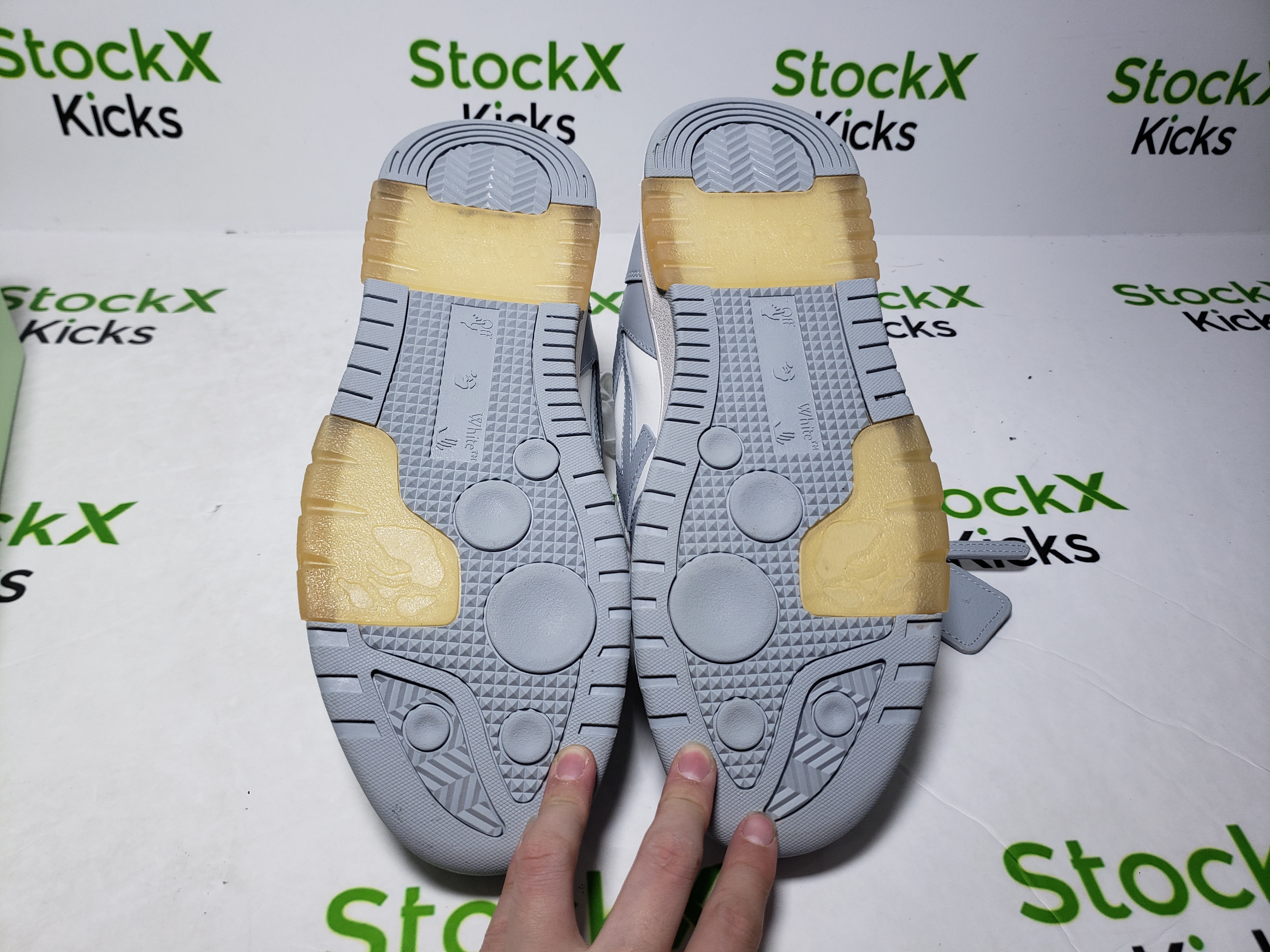 PK God Batch OFF-WHITE Out Of Office "OOO" Low Tops White Grey 2021 OMIA189 C99LEA00 40901 review Stockxkicks VIP 06