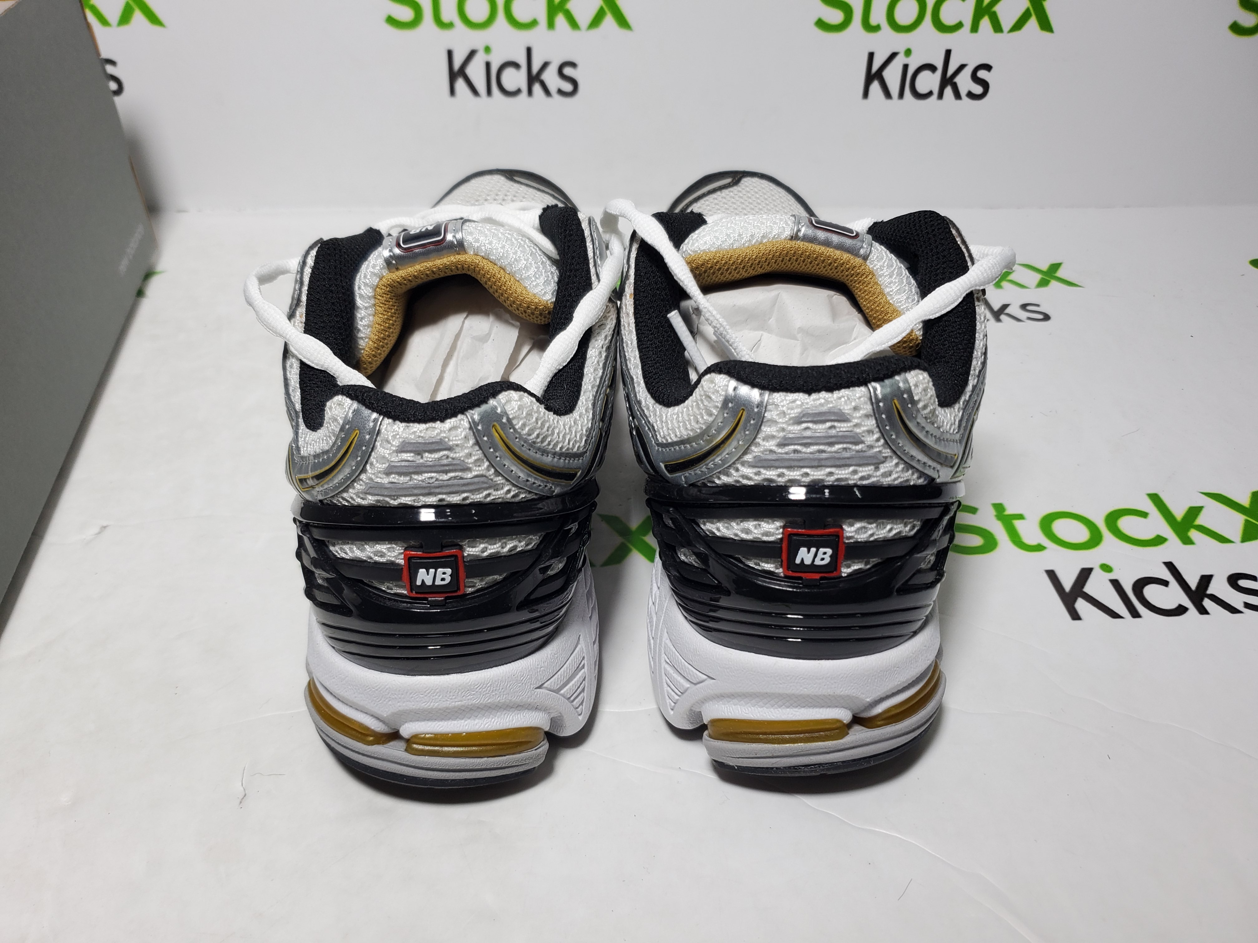 NEW BALANCE White Silver M1906RA review Stockxkicks VIP 02