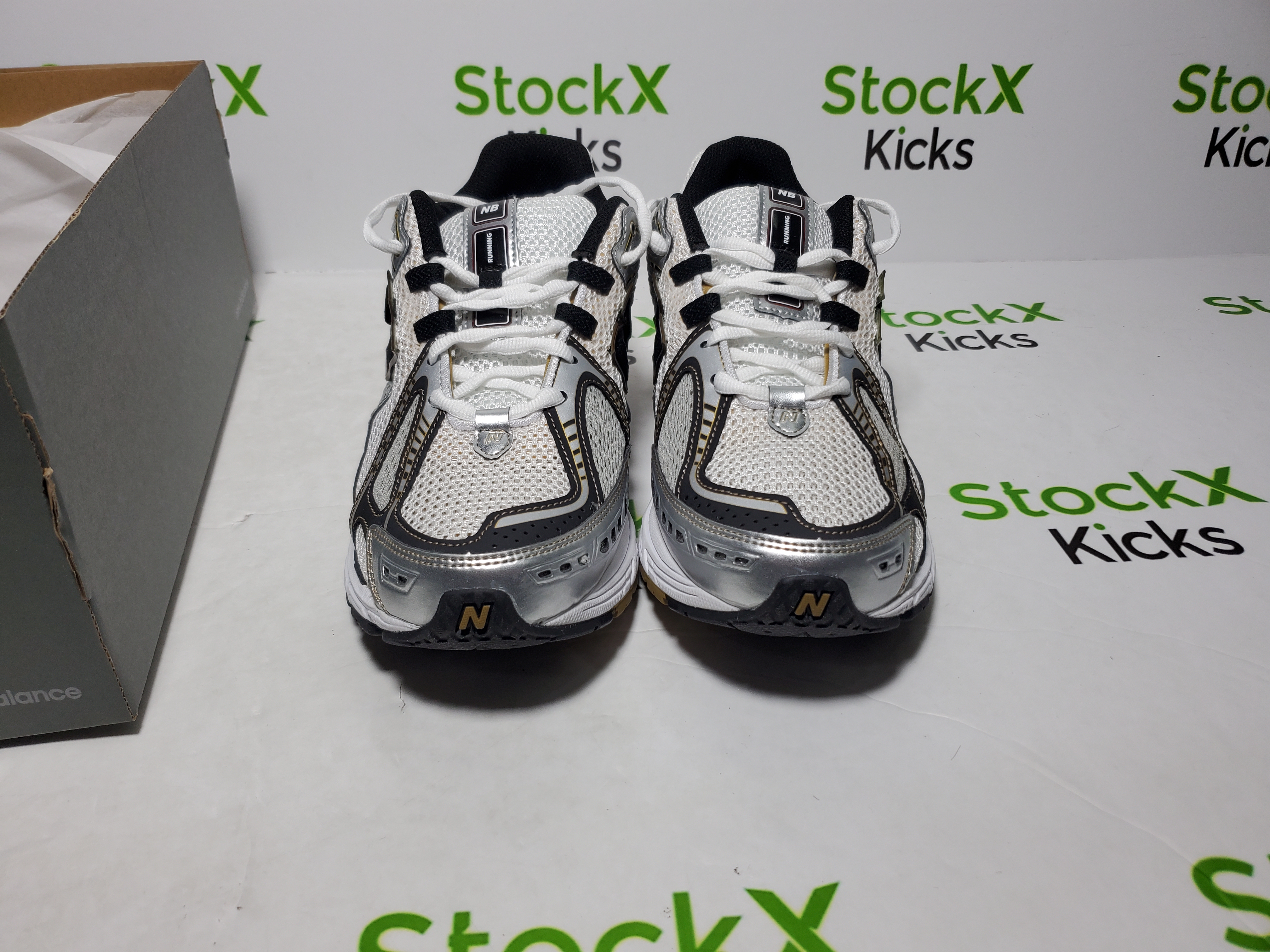 NEW BALANCE White Silver M1906RA review Stockxkicks VIP 01