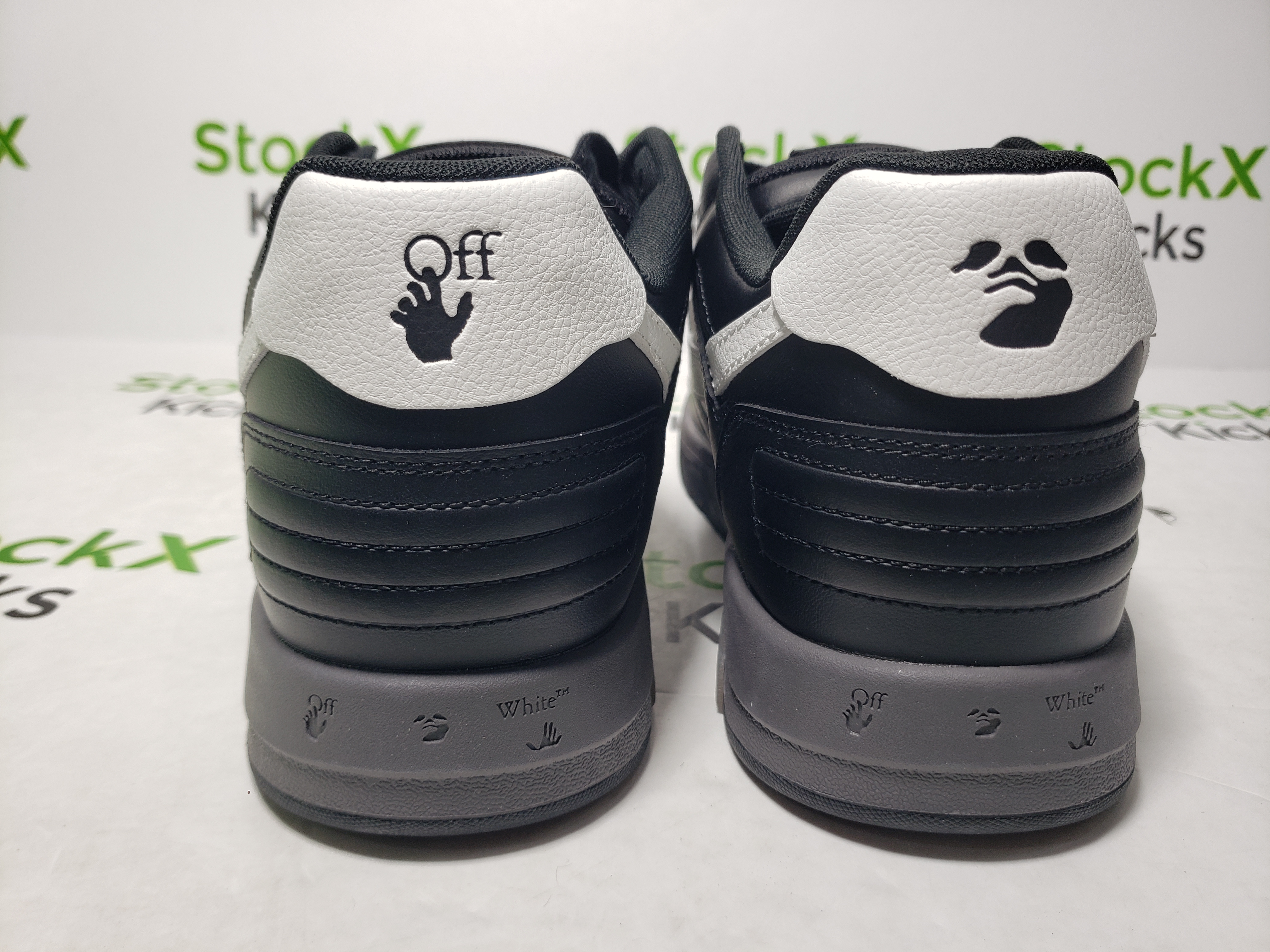 OFF-WHITE Out Of Black Skin And White Tail OMIA18 9C99LEA00 41001 review Stockxkicks VIP 01