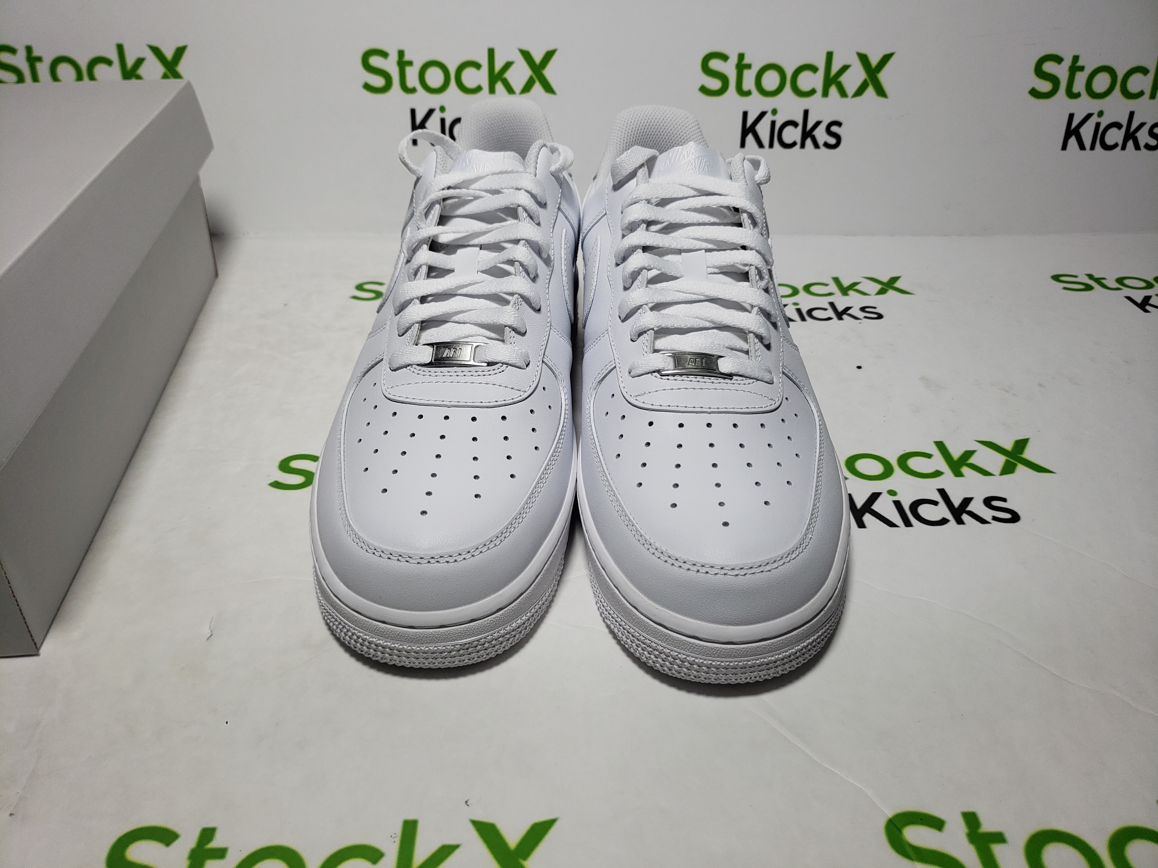 LJR Batch Nike Air Force 1 '07 Low White CW2288-111 review Stockxkicks VIP 01