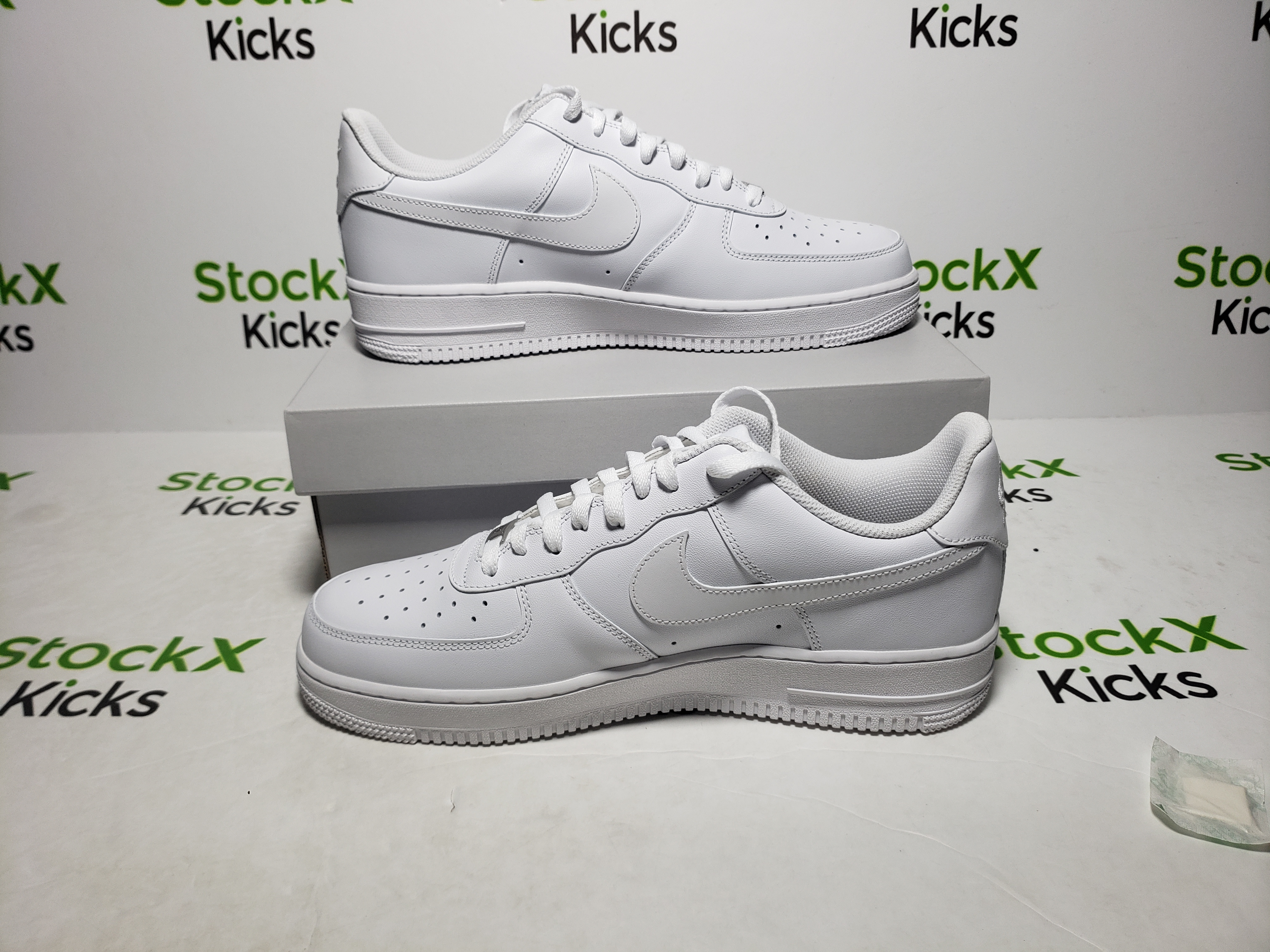 LJR Batch Nike Air Force 1 '07 Low White CW2288-111 review Stockxkicks VIP 03